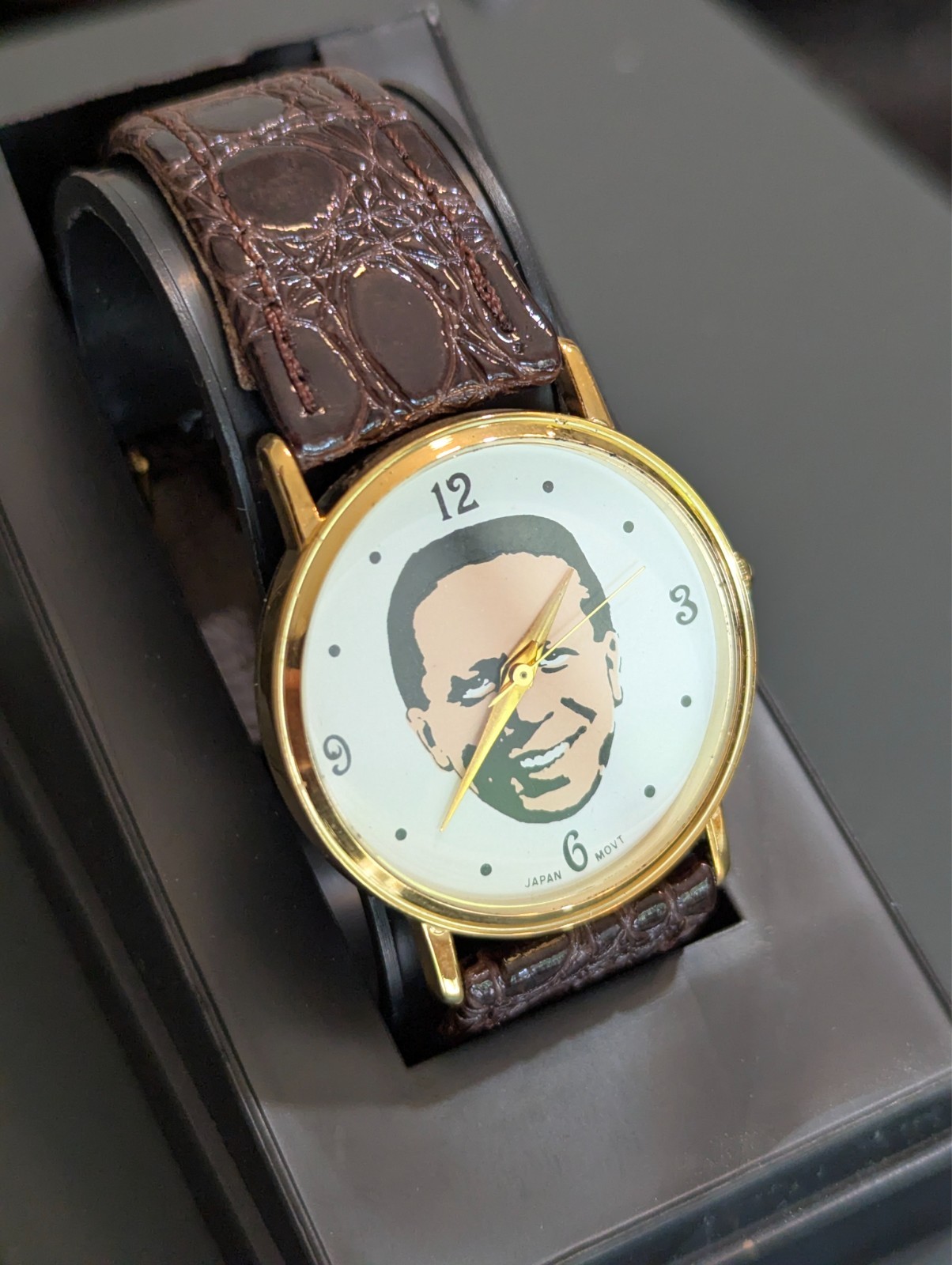 Kurt Cobain Tom Peterson watch vintage Nirvana, in display box. new battery