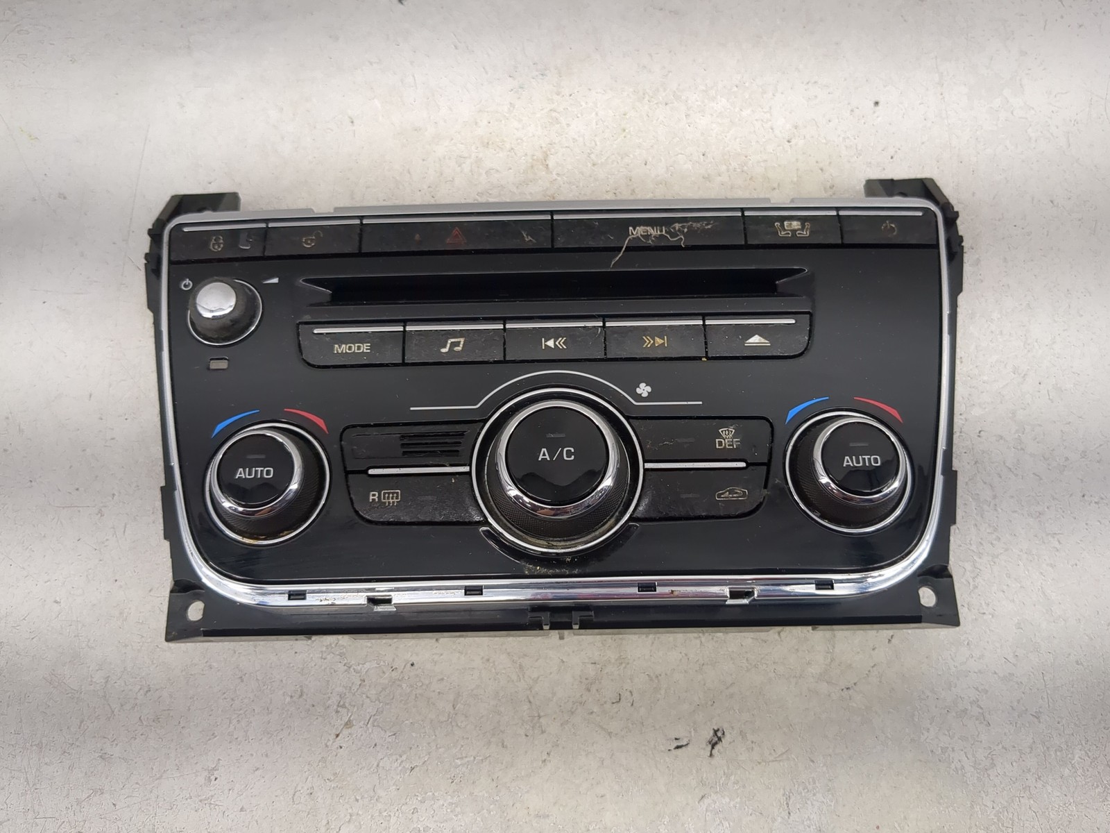 2010-2012 Jaguar Xj Radio Control Panel VWFXJ 2010-2012 Jaguar Xj Radio Control Panel VWFXJ