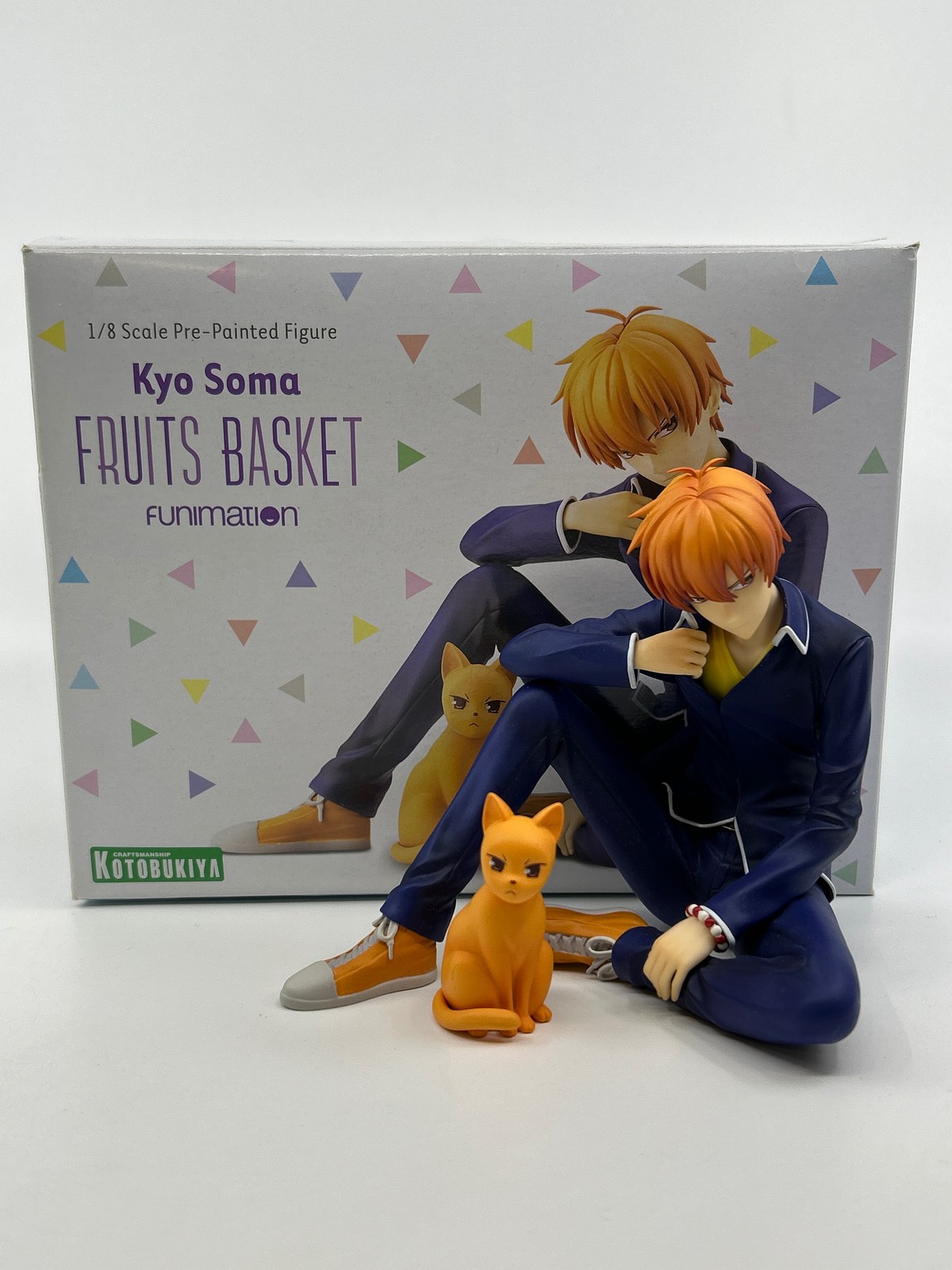 Kotobukiya Fruits Basket: Kyo PVC Figure, Multicolor