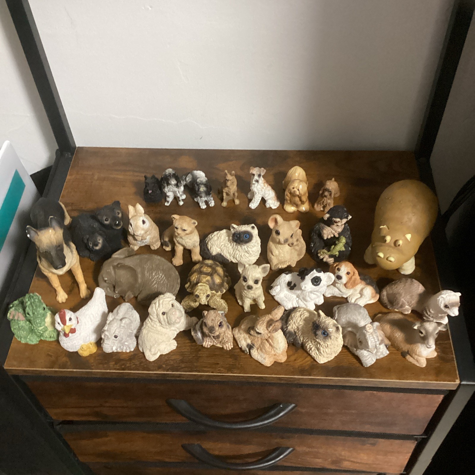 Vintage Animal Figurine Lot Stone Critter Littles Sandicast Dogs Collectibles
