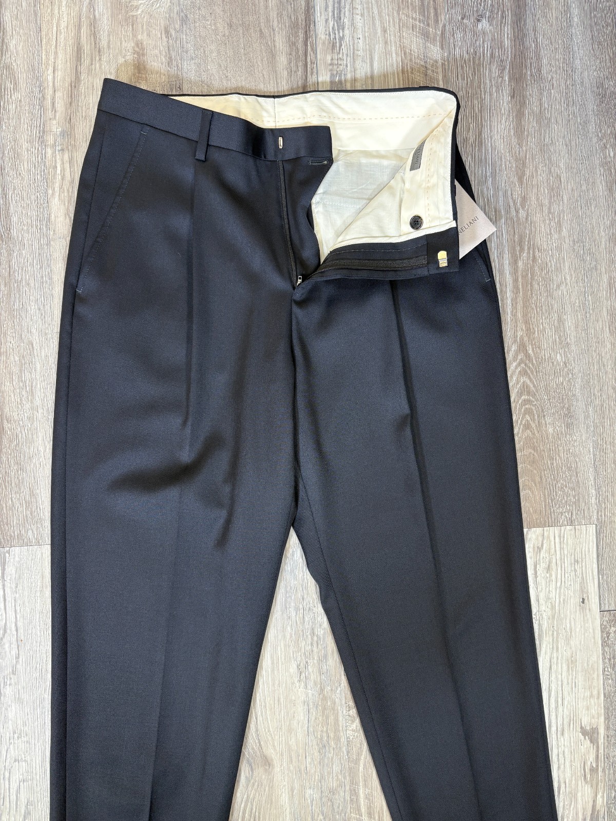 NWT Corneliani Wool Mohair Pants Size 30 waist (46 EU) bs77 NWT Corneliani Wool Mohair Pants Size 30 waist (46 EU) bs77