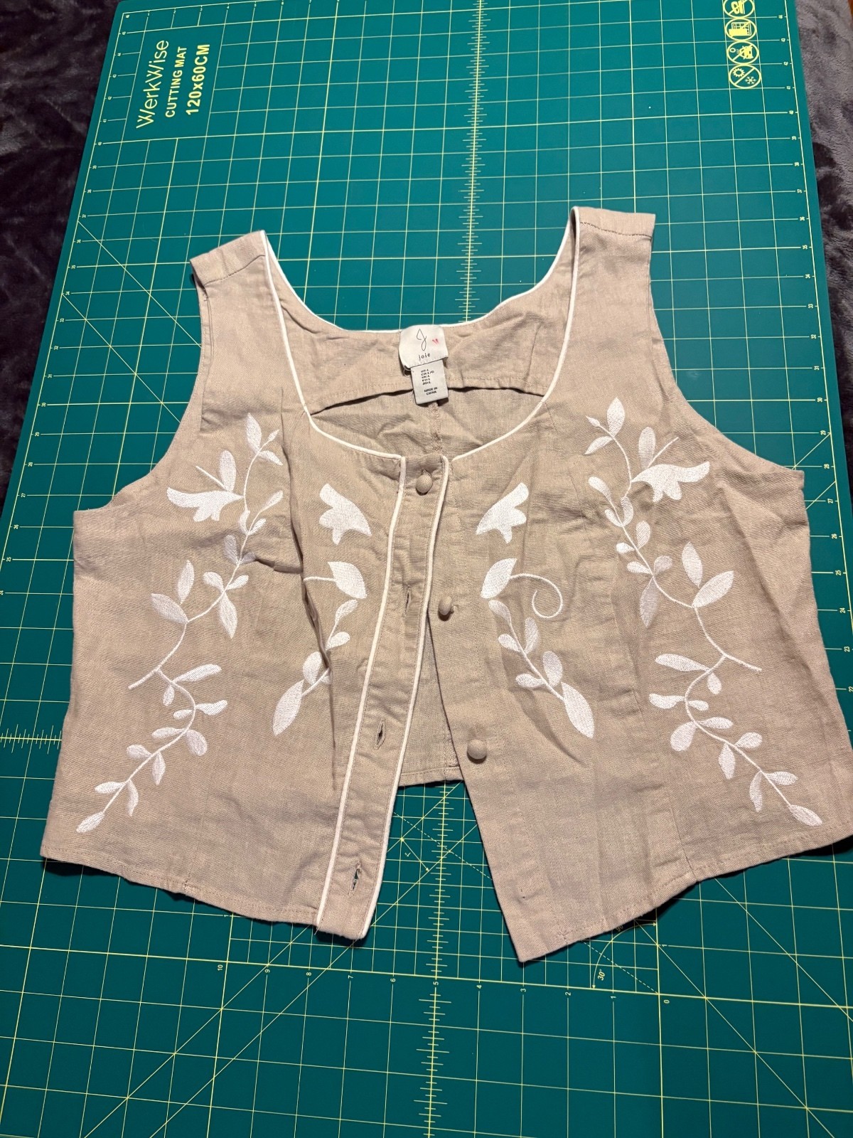 Joie linen embroidered sleeveless top Joie linen embroidered sleeveless top