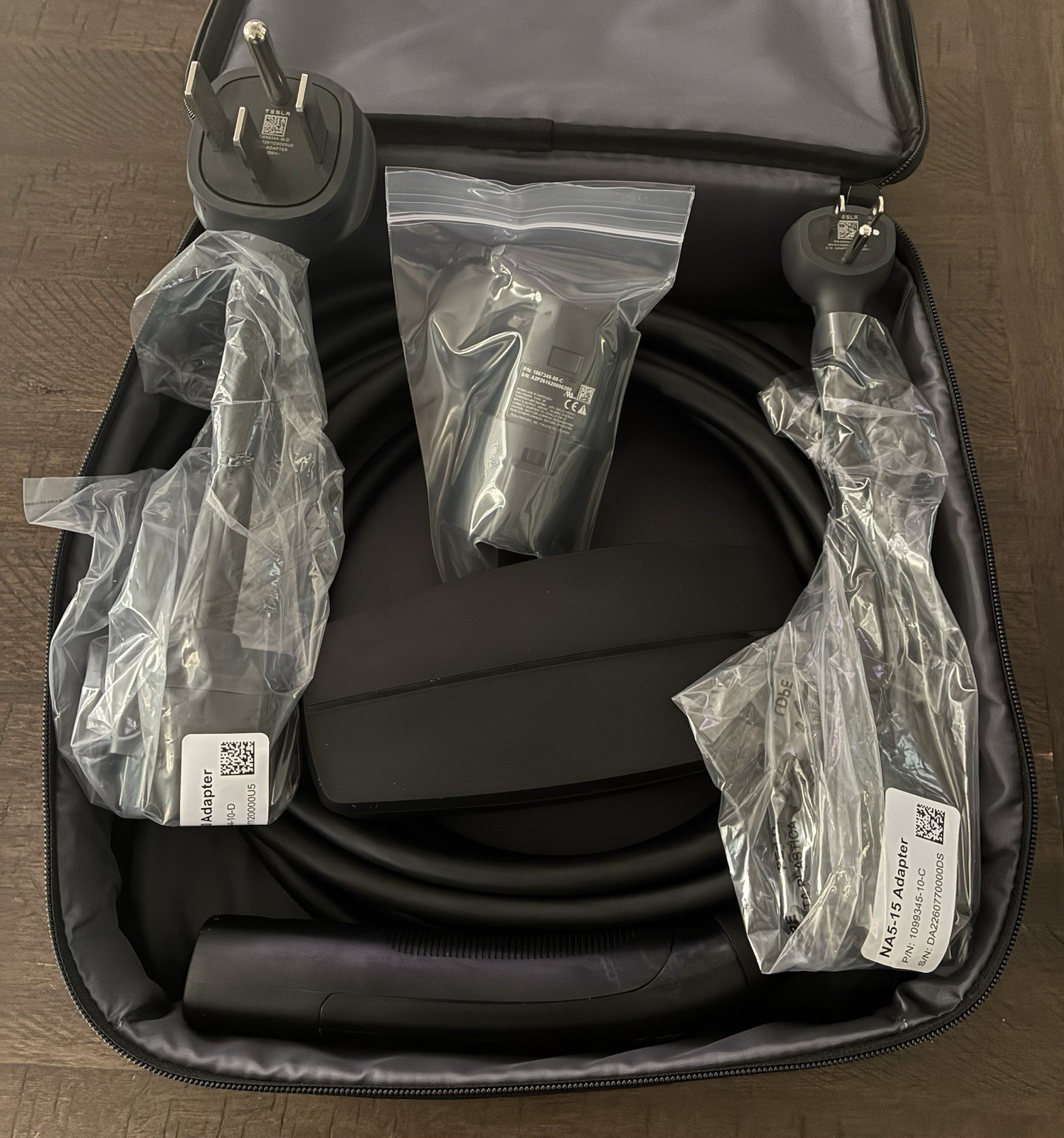 Tesla Model Y 3 S X Charger Gen 3 Mobile EV charging Cable kit OEM Cybertruck
