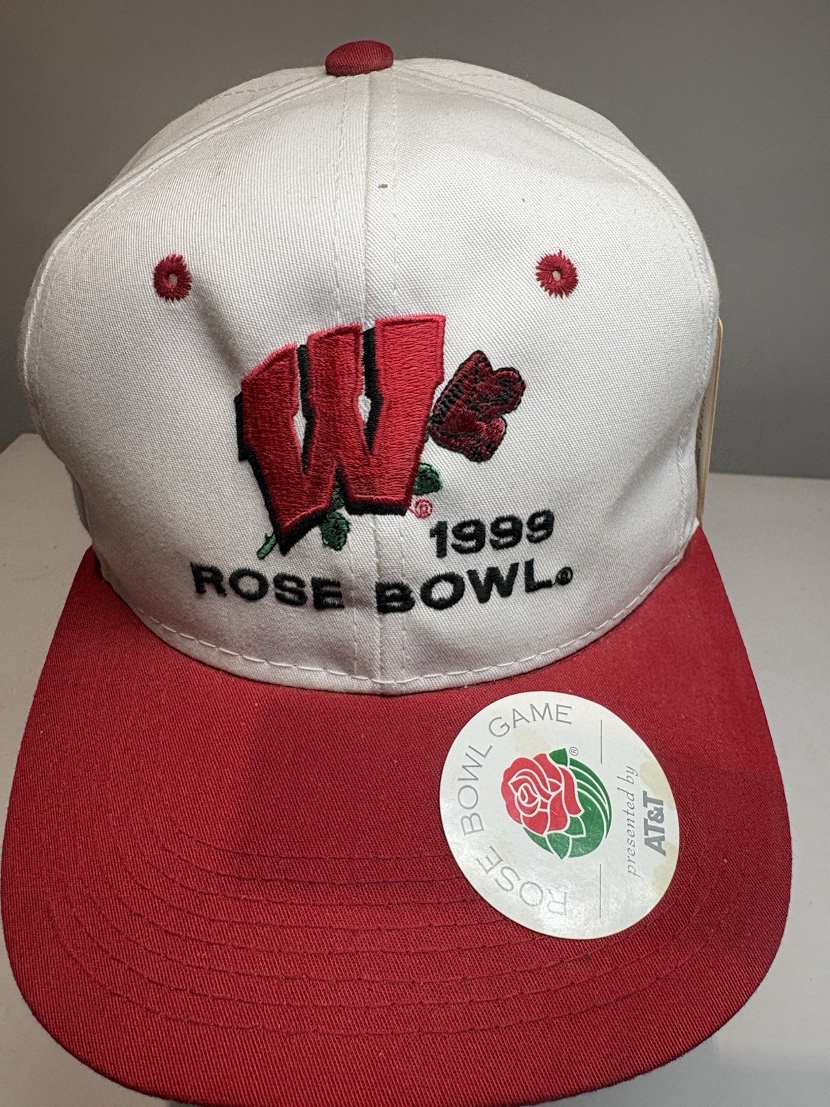 Vintage 1999 Wisconsin Badger Rose Bowl Hat Snapback Headmaster NWT NCAA