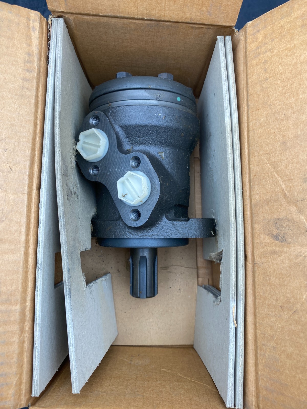 DANFOSS OMR 50 151-0235 HYDRAULIC MOTOR
