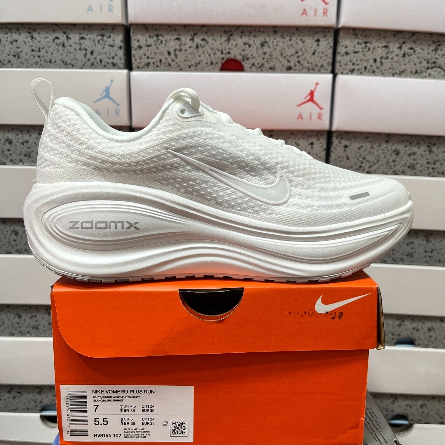 Nike Vomero Plus Run All White ZoomX Men Running Shoes HV8154-102