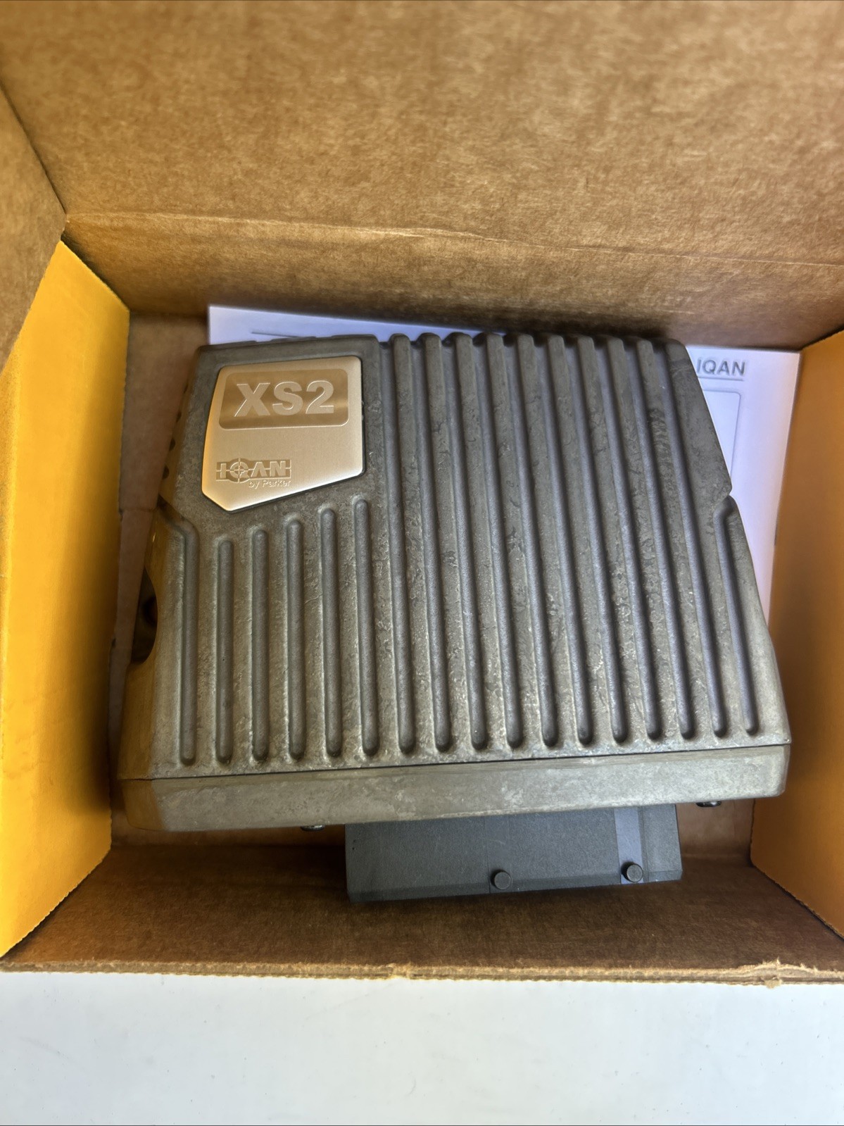 New In Box Parker Hannifin IQAN-XS2 Expansion Module 5010017 Controller Mobile