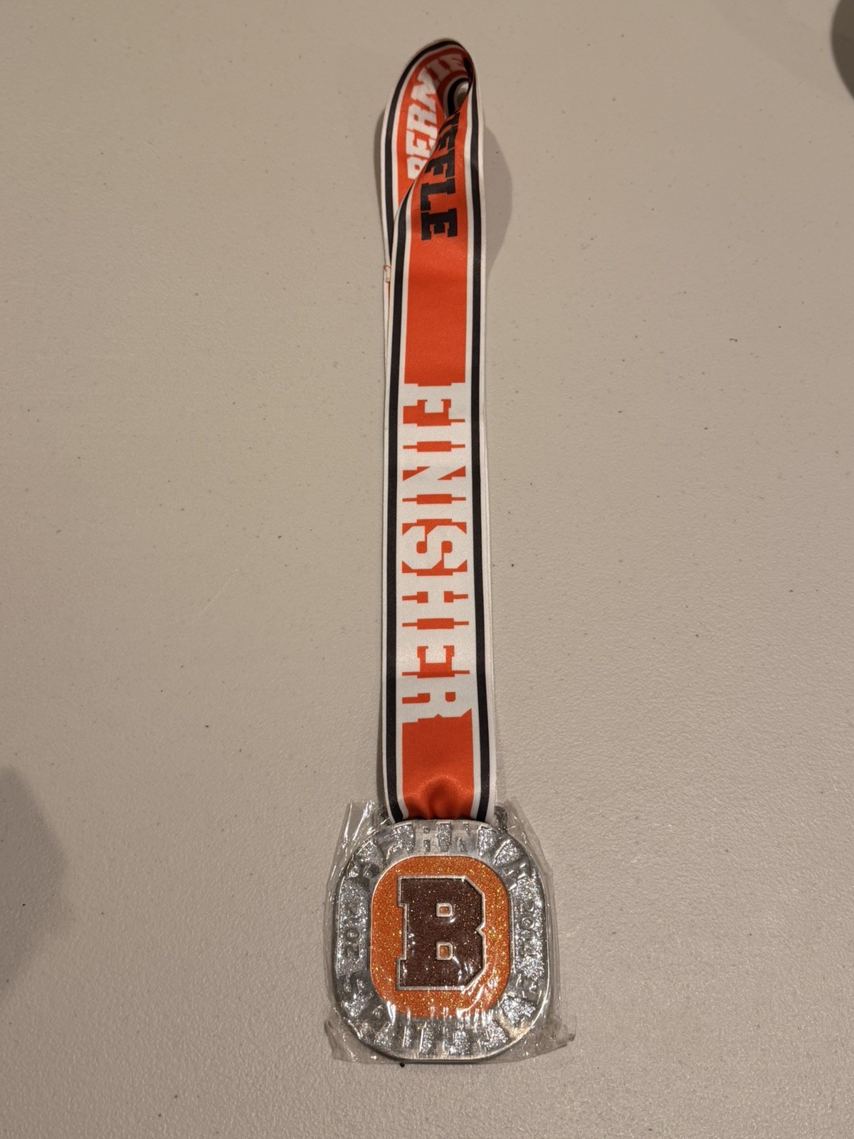 2014 Bernie Kosar Shuffle Voinovich Park 5k FunRun Cleveland Browns FINISH MEDAL 2014 Bernie Kosar Shuffle Voinovich Park 5k FunRun Cleveland Browns FINISH MEDAL