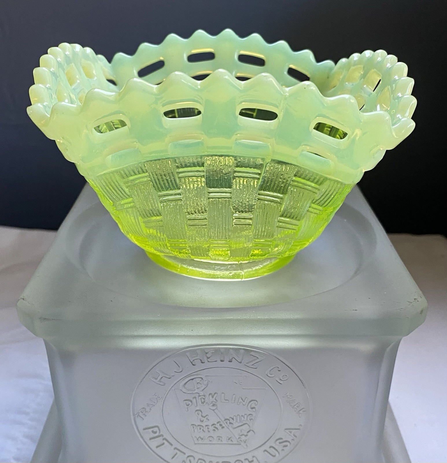 Vintage Fenton Topaz Opalescent (vaseline) Glass Basketweave Bowl- 1940s- COLOR Vintage Fenton Topaz Opalescent (vaseline) Glass Basketweave Bowl- 1940s- COLOR
