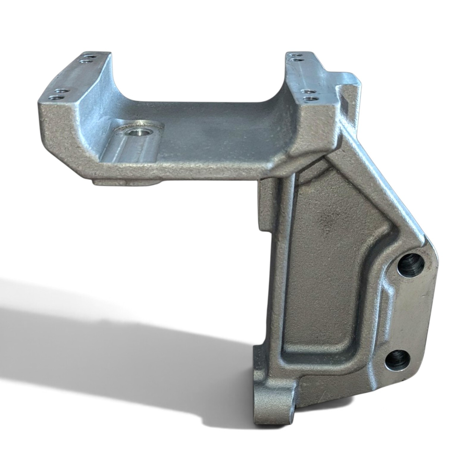 New Caterpillar 3406E/C-15 A/C Compressor Bracket Aftermarket 2617552 New Caterpillar 3406E/C-15 A/C Compressor Bracket Aftermarket 2617552