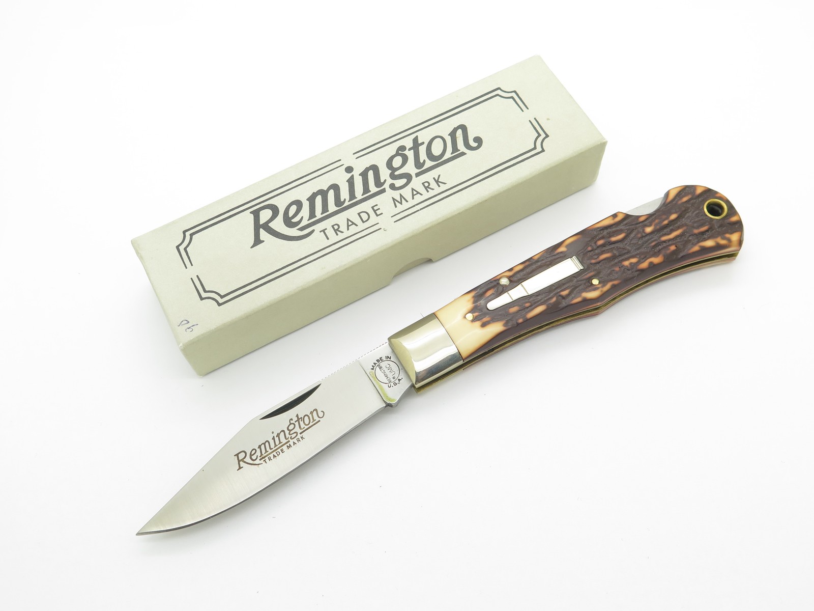 Vintage 1990 Remington UMC R1306 USA Stag Delrin Handle Folding Pocket Knife Vintage 1990 Remington UMC R1306 USA Stag Delrin Handle Folding Pocket Knife