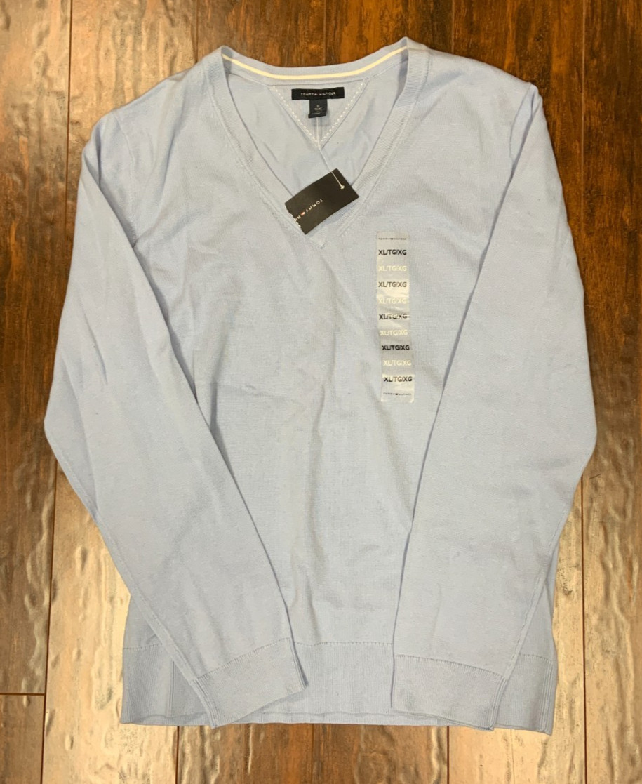 Tommy Hilfiger V-Neck Sweater - Light Blue - Size XLarge - New with Tags Tommy Hilfiger V-Neck Sweater - Light Blue - Size XLarge - New with Tags