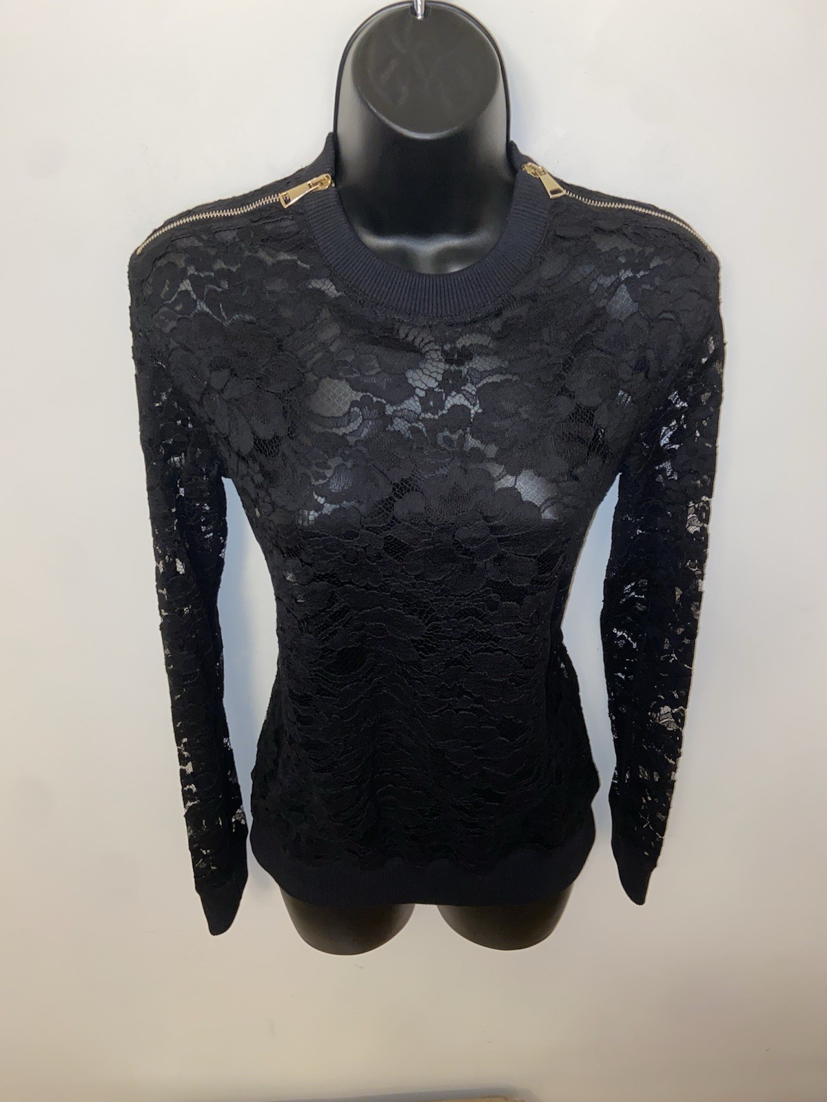 Givenchy Riccardo Tisci Archive Black Lace Sweatshirt Top Gold Zip FR 36 Givenchy Riccardo Tisci Archive Black Lace Sweatshirt Top Gold Zip FR 36