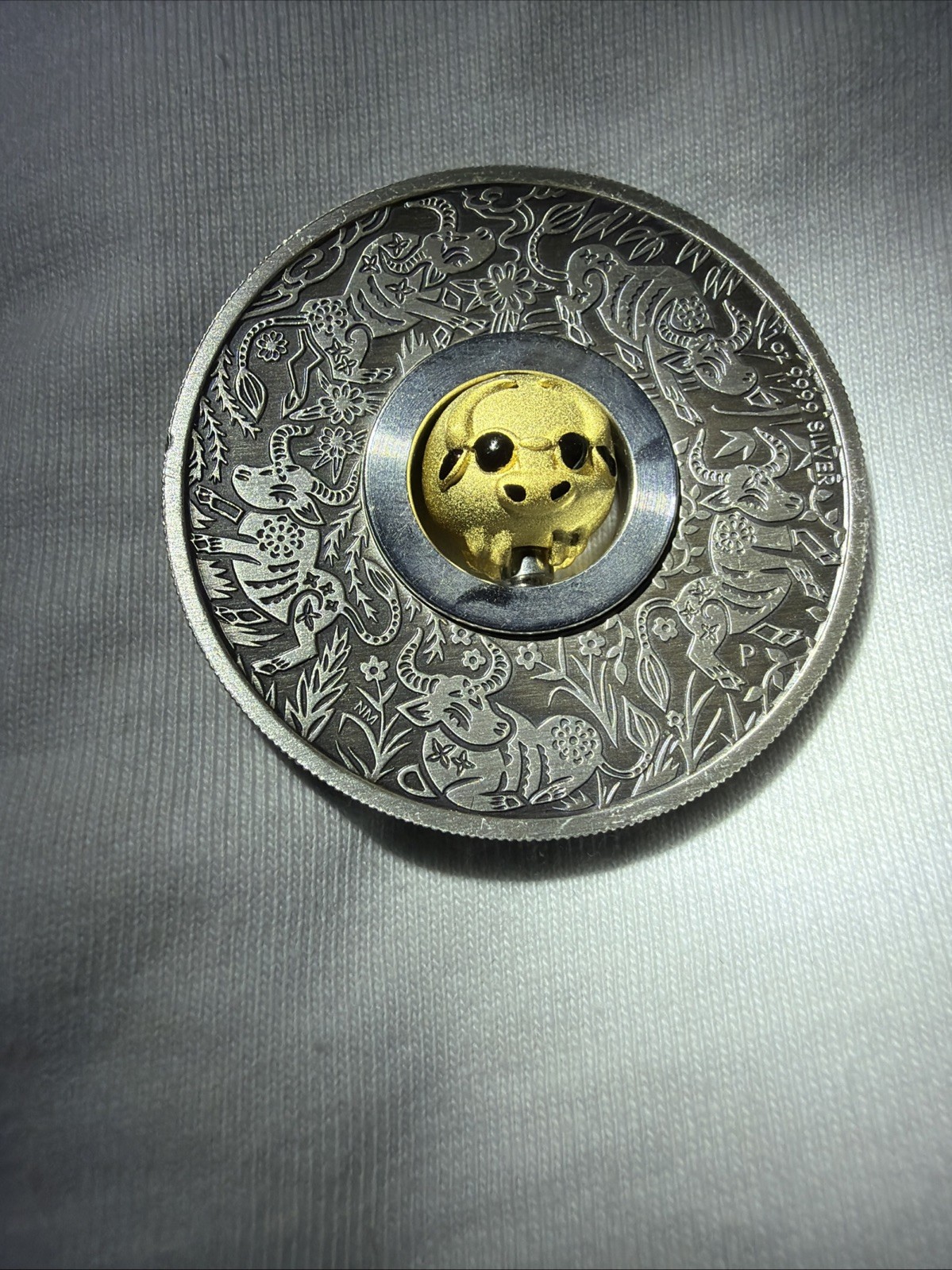 2021-P Australia - Year Of the OX - Rotating Charm 1oz silver Antique #A135
