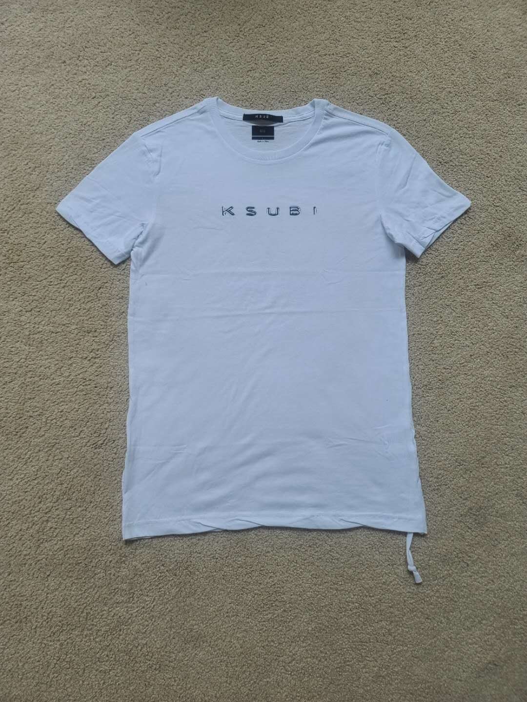 NWOT Ksubi Vintage White Logo Graphic T-Shirt – Mixed Letter KSUBI Logo – size L