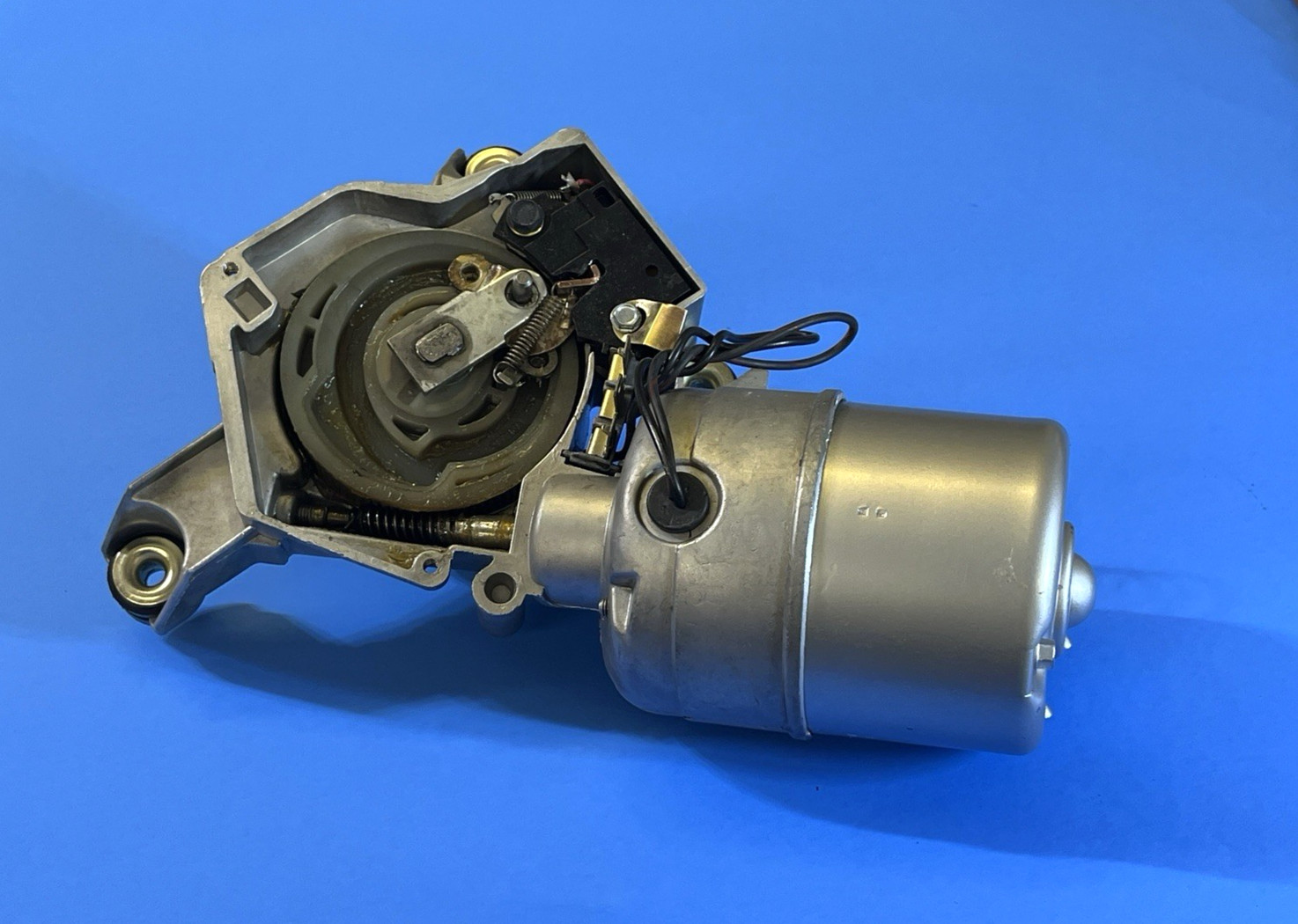 Rebuilt 1965 66 67 GM wiper motor Cadillac Buick OLDS Less washer pump Warranty