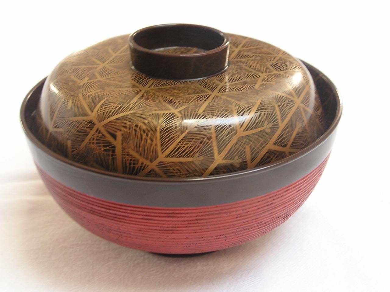 Antique Japanese lacquer chawan with cranes and pine twigs 1900-15 #4457