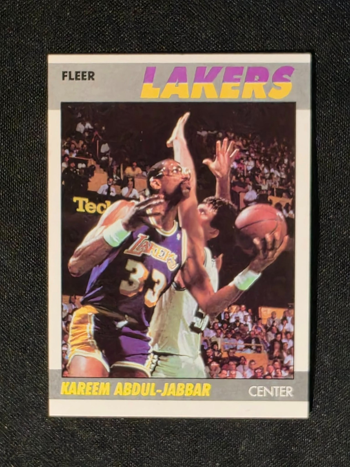 1987-88 Fleer - Kareem Abdul-Jabbar #1 Lakers HOF Gradable Fast 1987-88 Fleer - Kareem Abdul-Jabbar #1 Lakers HOF Gradable Fast