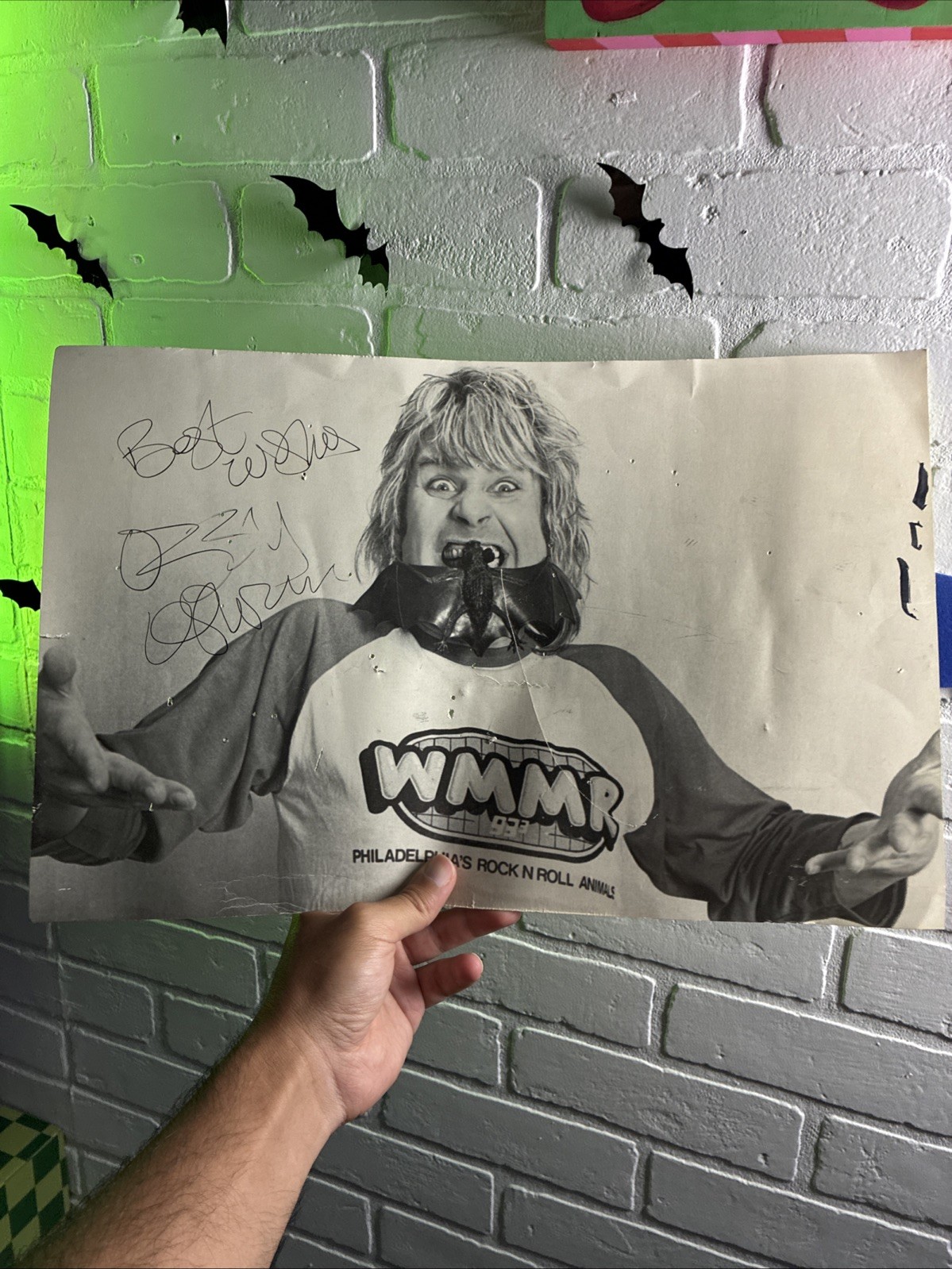 VTG Ozzy Osbourne Autograph On RARE Poster BITING BAT Wmmr Fest 11x17 VTG Ozzy Osbourne Autograph On RARE Poster BITING BAT Wmmr Fest 11x17