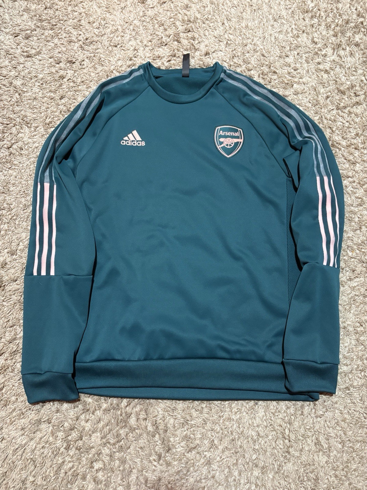 BNWT Adidas Arsenal 20/21Men Training Travel Top - size Large