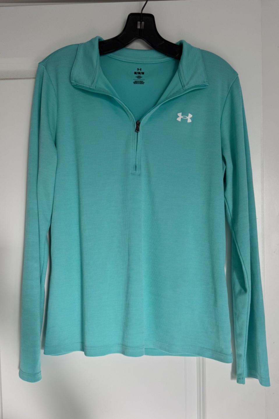 Woman\'s Under Armour Teal Quarter Zip Long Sleeve Woman\'s Under Armour Teal Quarter Zip Long Sleeve