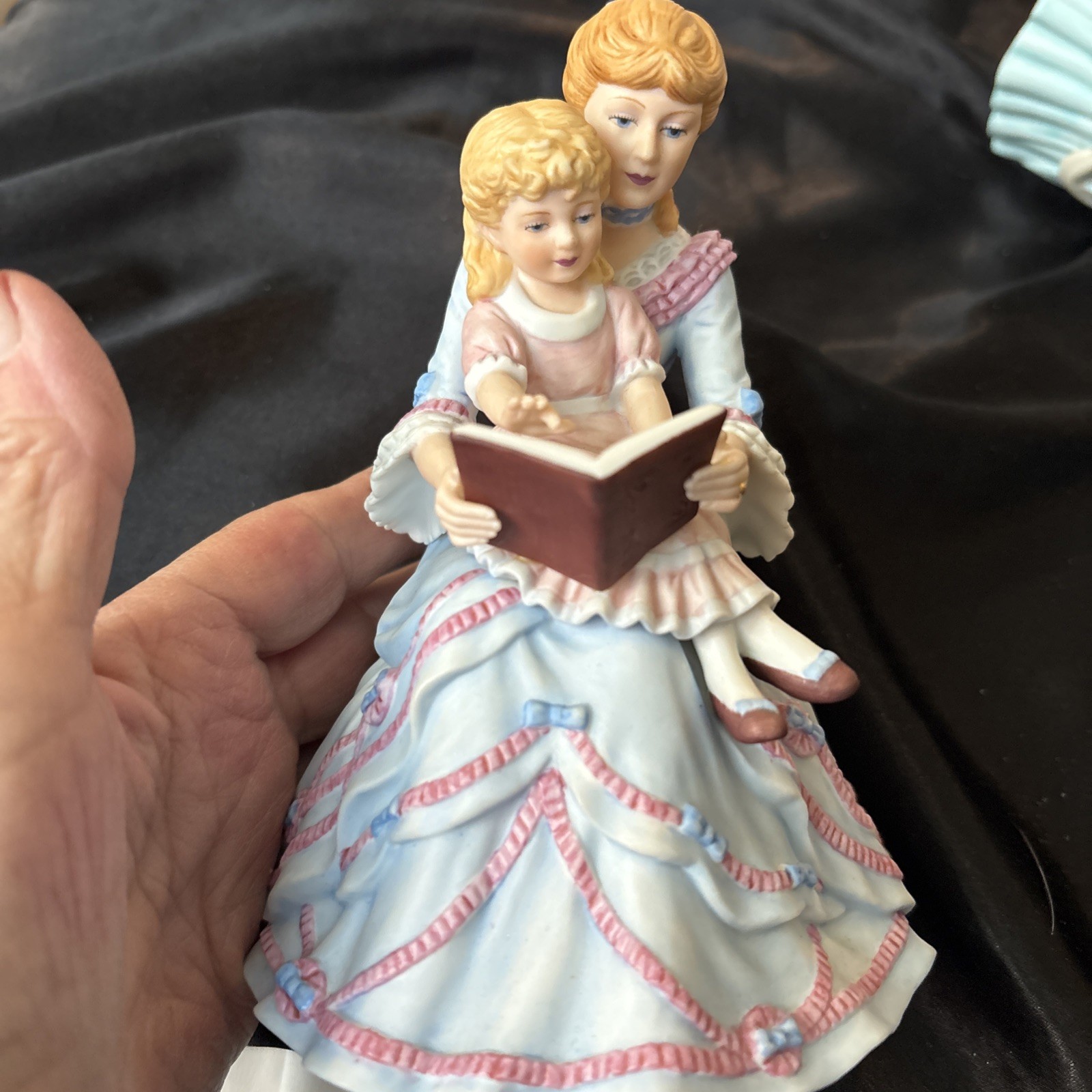 Vintage Lenox 1987 Story Time Hand Painted Fine Porcelain Mother & Child Vintage Lenox 1987 Story Time Hand Painted Fine Porcelain Mother & Child