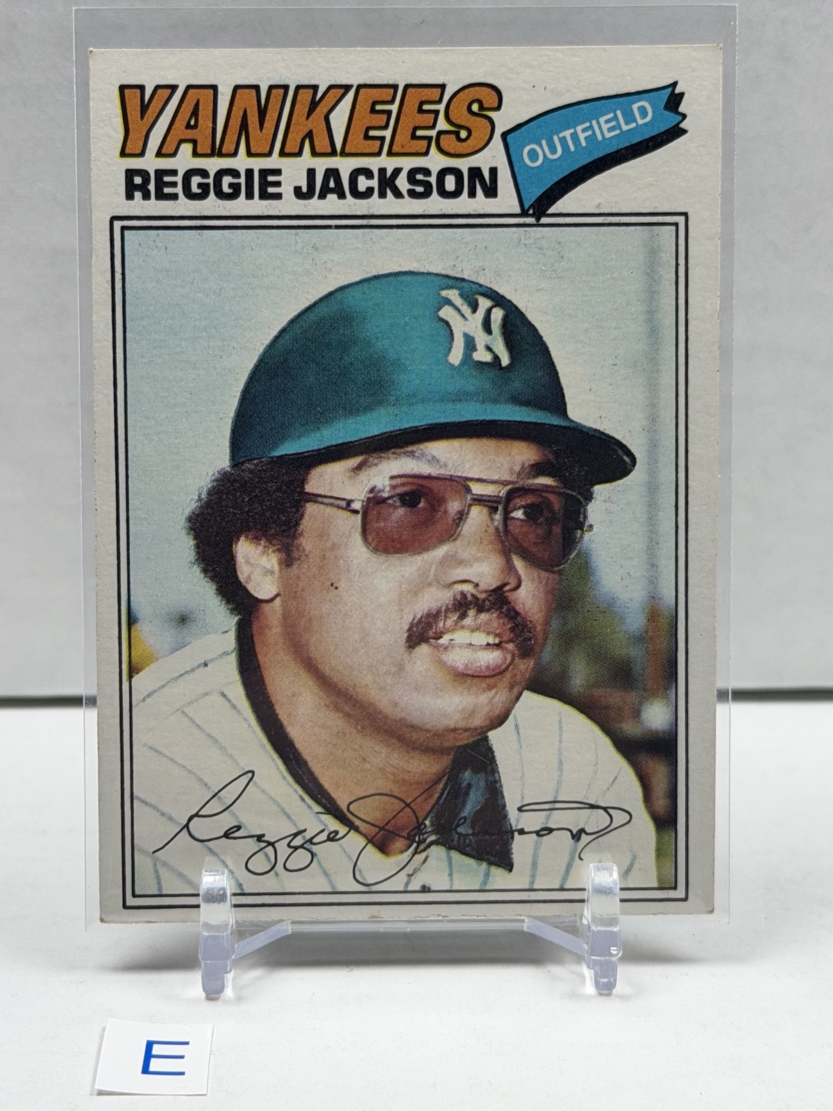 1977 Topps - Reggie Jackson #10 1977 Topps - Reggie Jackson #10