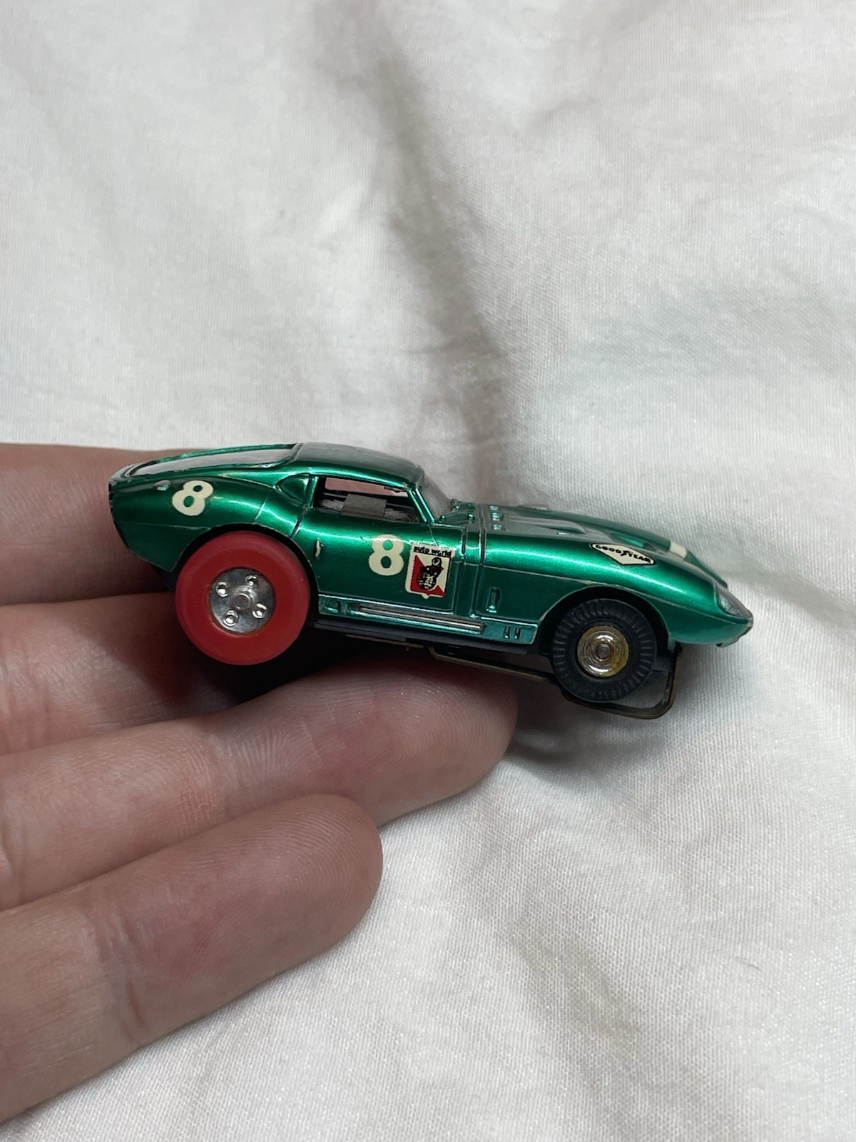Vintage Aurora ThunderJet 500 HO Slot Car Green #8 Ford Shelby Cobra GT Untested Vintage Aurora ThunderJet 500 HO Slot Car Green #8 Ford Shelby Cobra GT Untested
