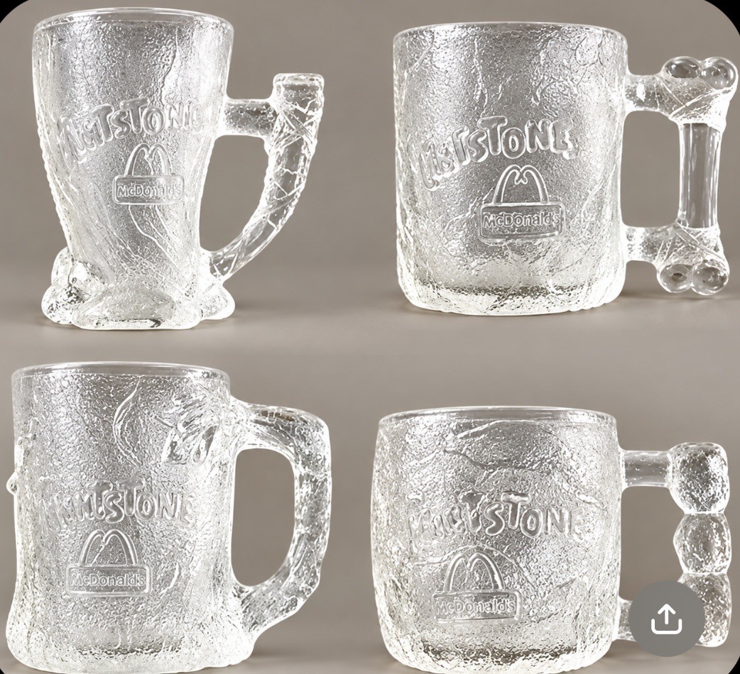 Complete Set Of Four McDonalds Flintstones 1993 Glass Mugs EUC.