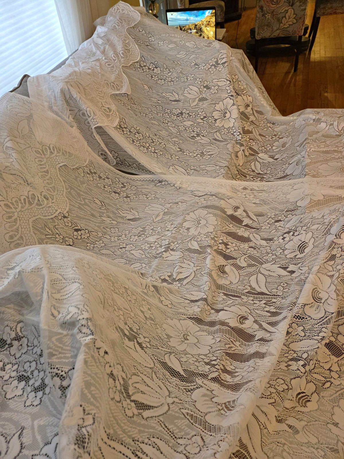 VIntage Pair White Lace Floral Curtains 60
