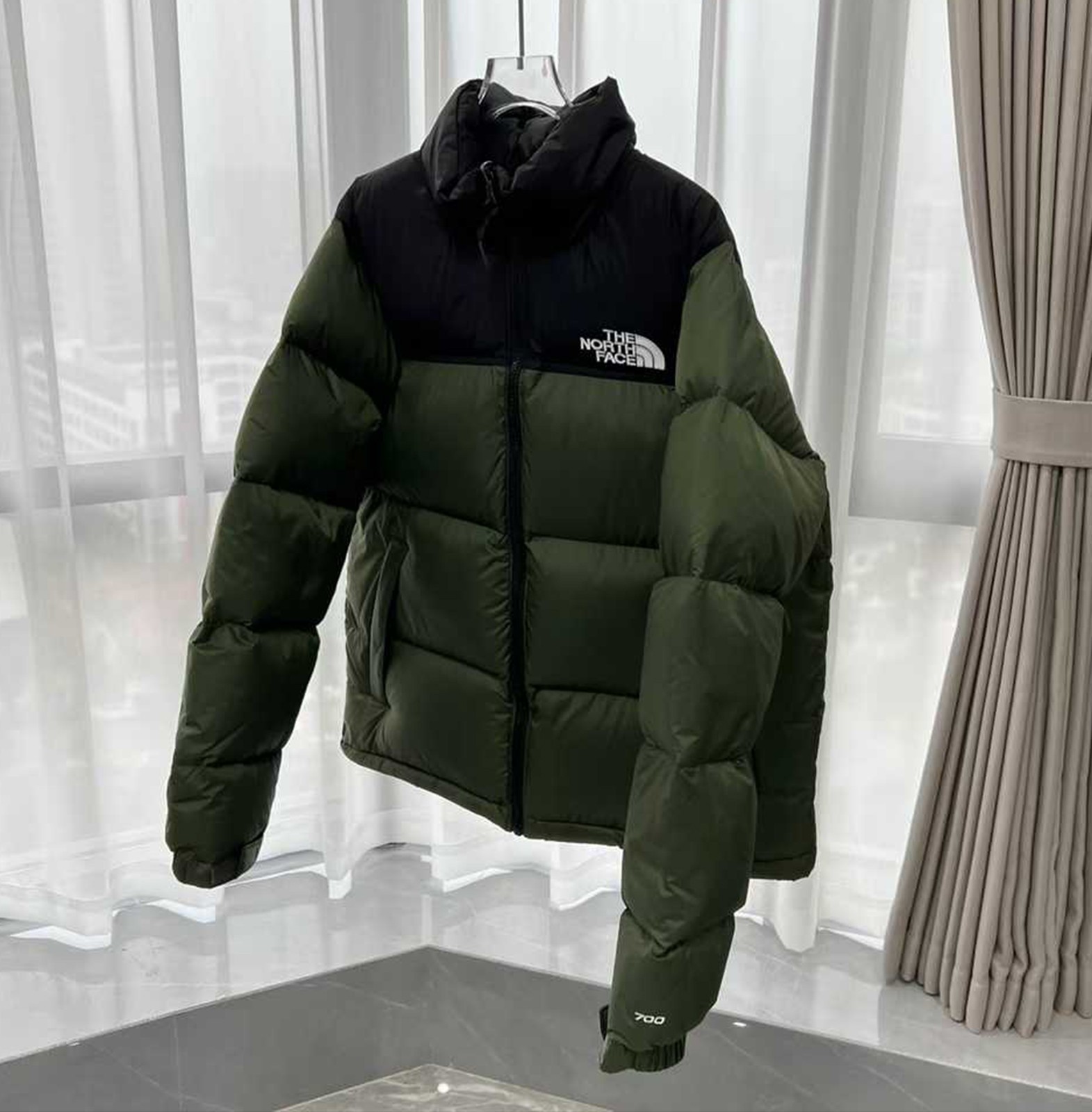 Men\'s The North Face 1996 Retro Nuptse \'Green/Black\' Down Jacket 💚