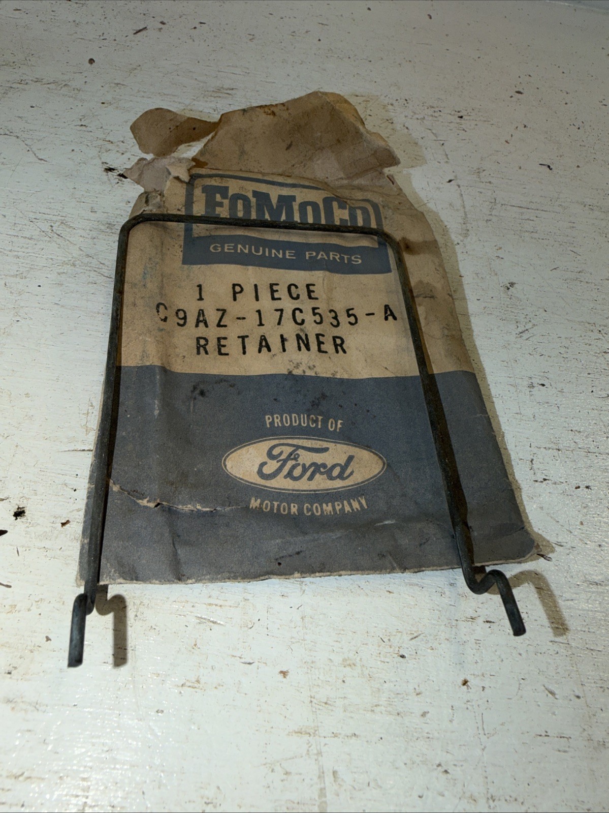 New NOS OEM Ford 1969-70 Galaxie 500 XL Windshield Wiper Motor Cup Retainer New NOS OEM Ford 1969-70 Galaxie 500 XL Windshield Wiper Motor Cup Retainer