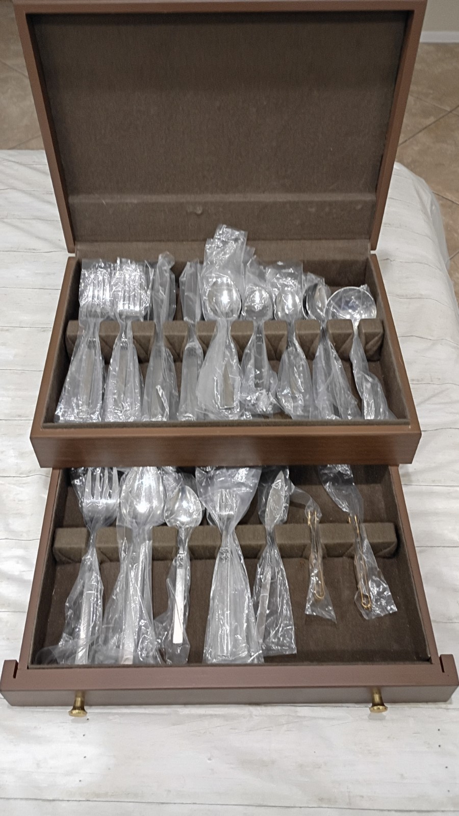 Vintage Northland Stainless Flatware Danish Fling 72 Pc Set Unused w/ Wooden Box