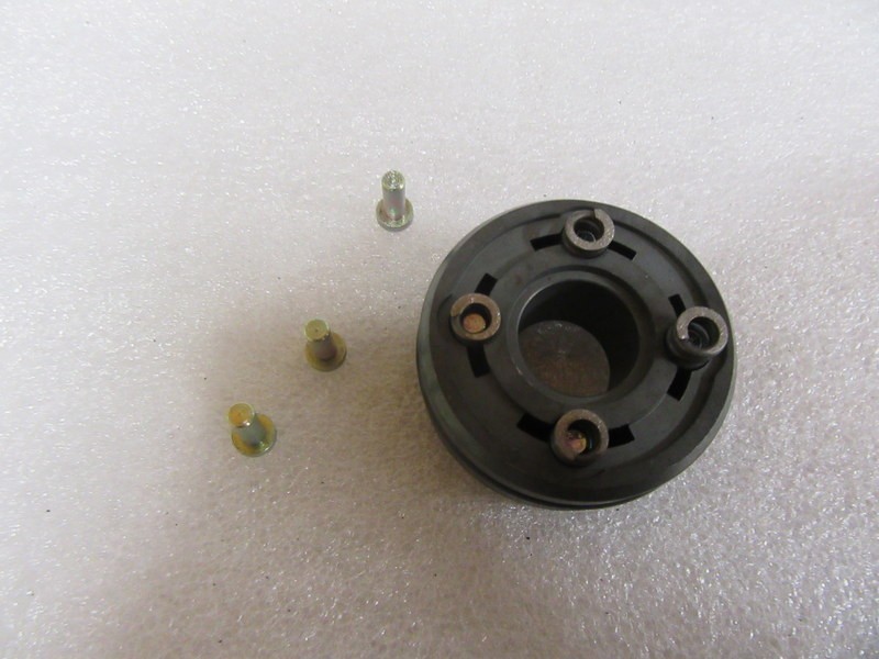 U0E Evinrude Johnson OMC 390000 Piston Assembly OEM New Factory Boat Parts U0E Evinrude Johnson OMC 390000 Piston Assembly OEM New Factory Boat Parts