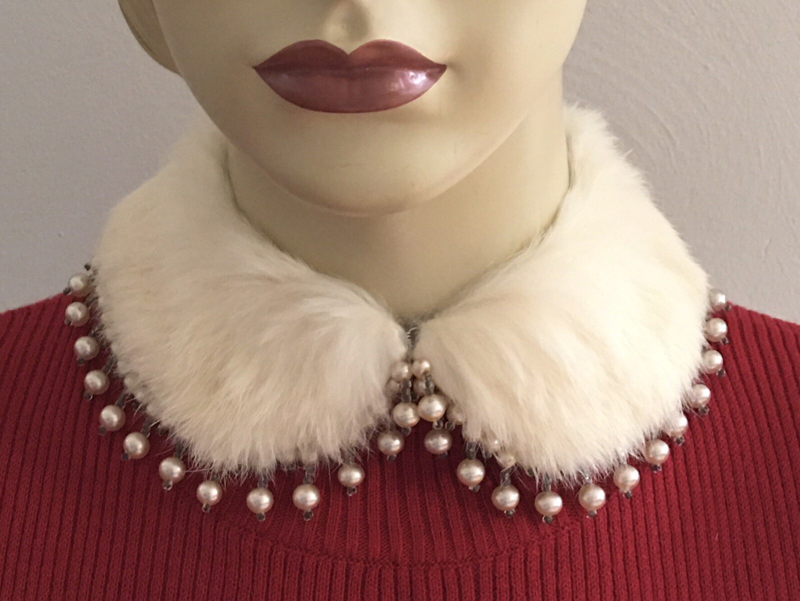 Stunning Vintage Made in Japan BAAR & BEARDS Ivory Rabbit Fur & Pearl Collar 