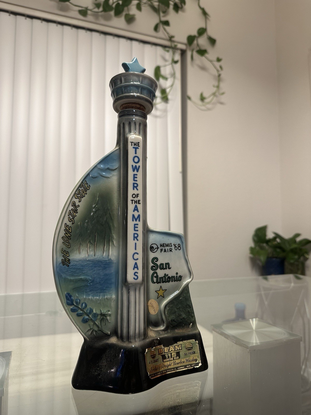 AUTHENTIC Vintage San Antonio Texas 1968 Jim Beam Tower of the Americas Bottle