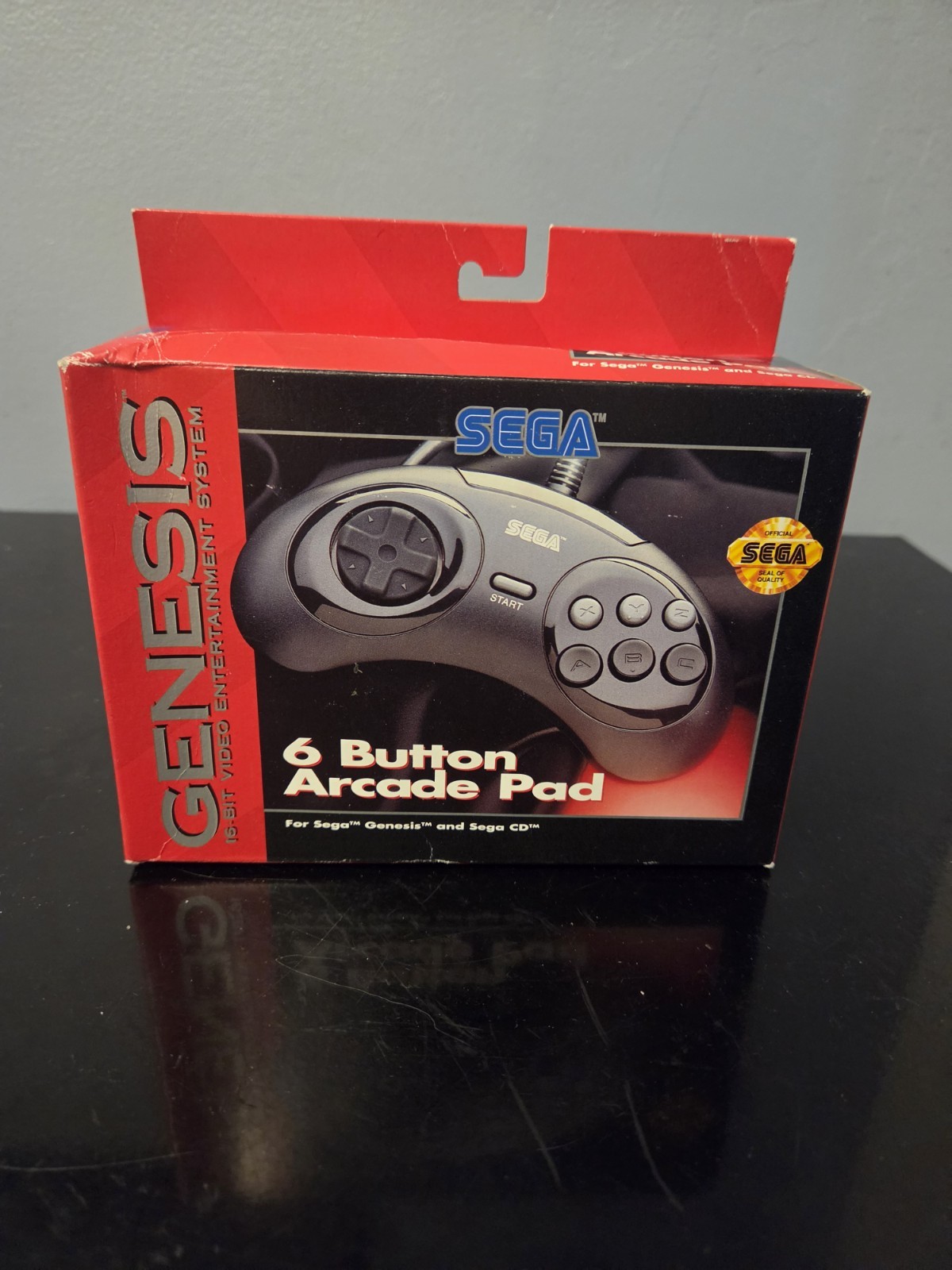 Vintage 1993 Sega Genesis 6 Button Arcade Pad Controller MK-1653 OEM w/ Box Vintage 1993 Sega Genesis 6 Button Arcade Pad Controller MK-1653 OEM w/ Box