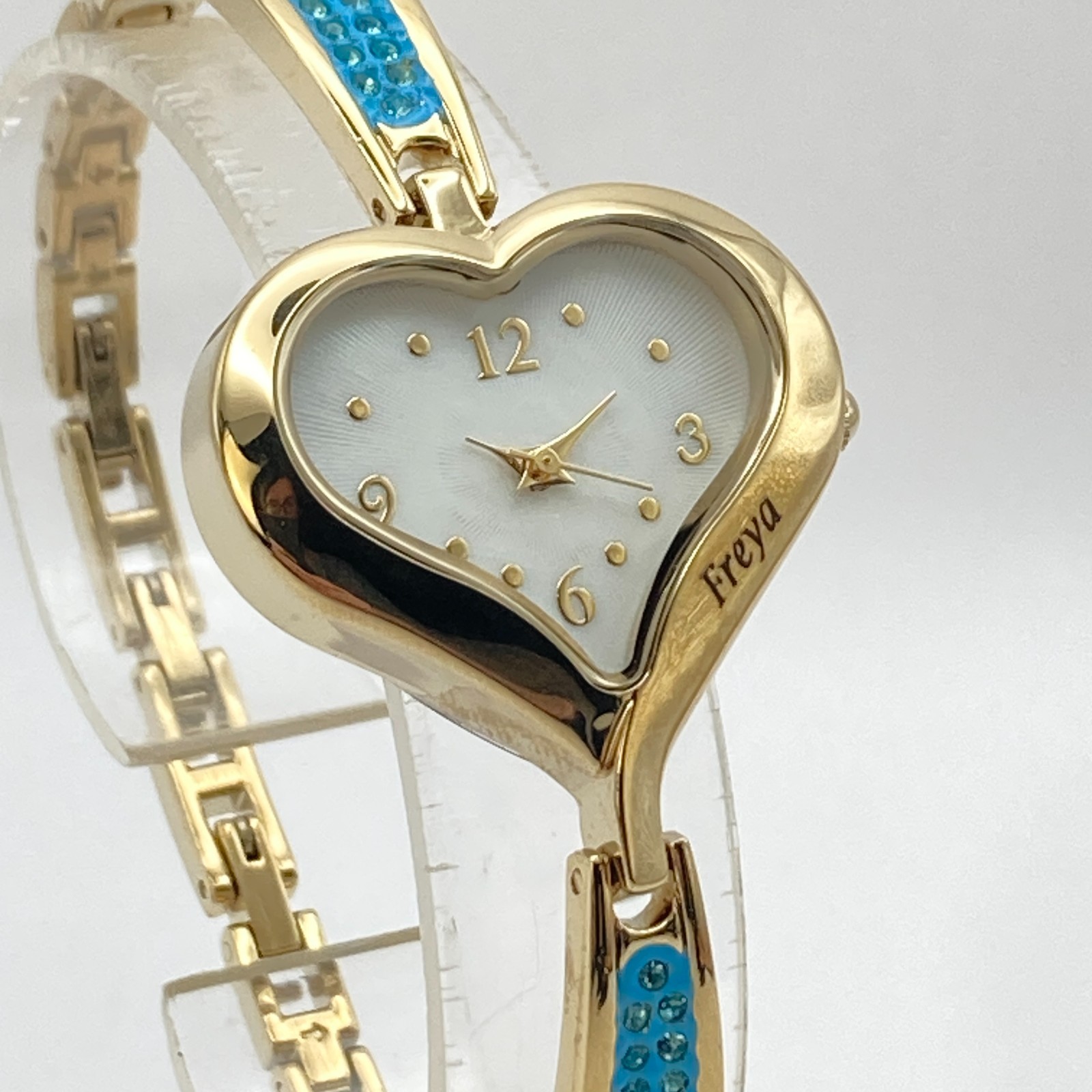 Danbury Mint Womens Watch Heart Gold Tone MOP Crystals Personalized New Battery