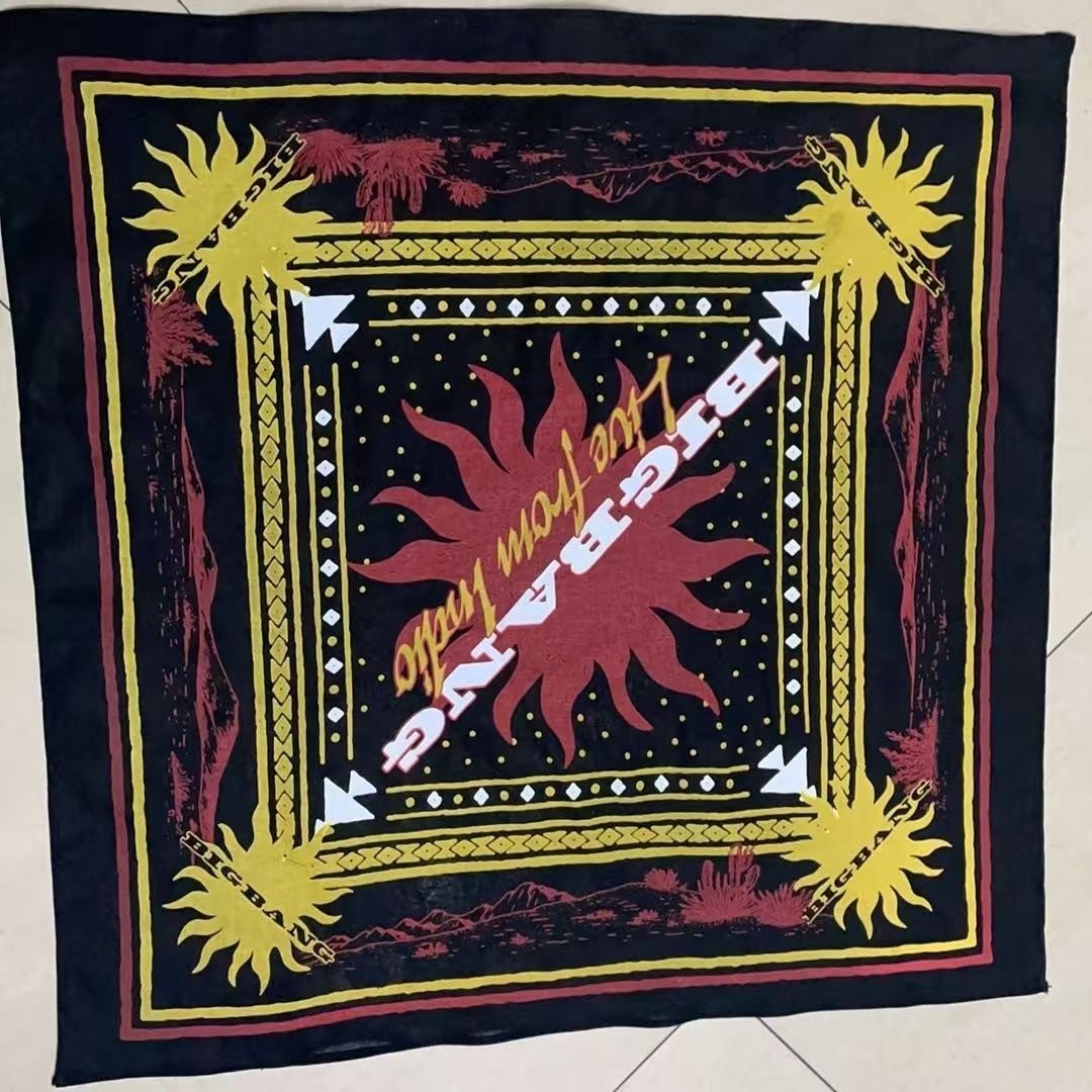 Off BIGBANG 20th Anniversary Bandana & Black lightstick & Zoa Scarf & Zoa Pouch