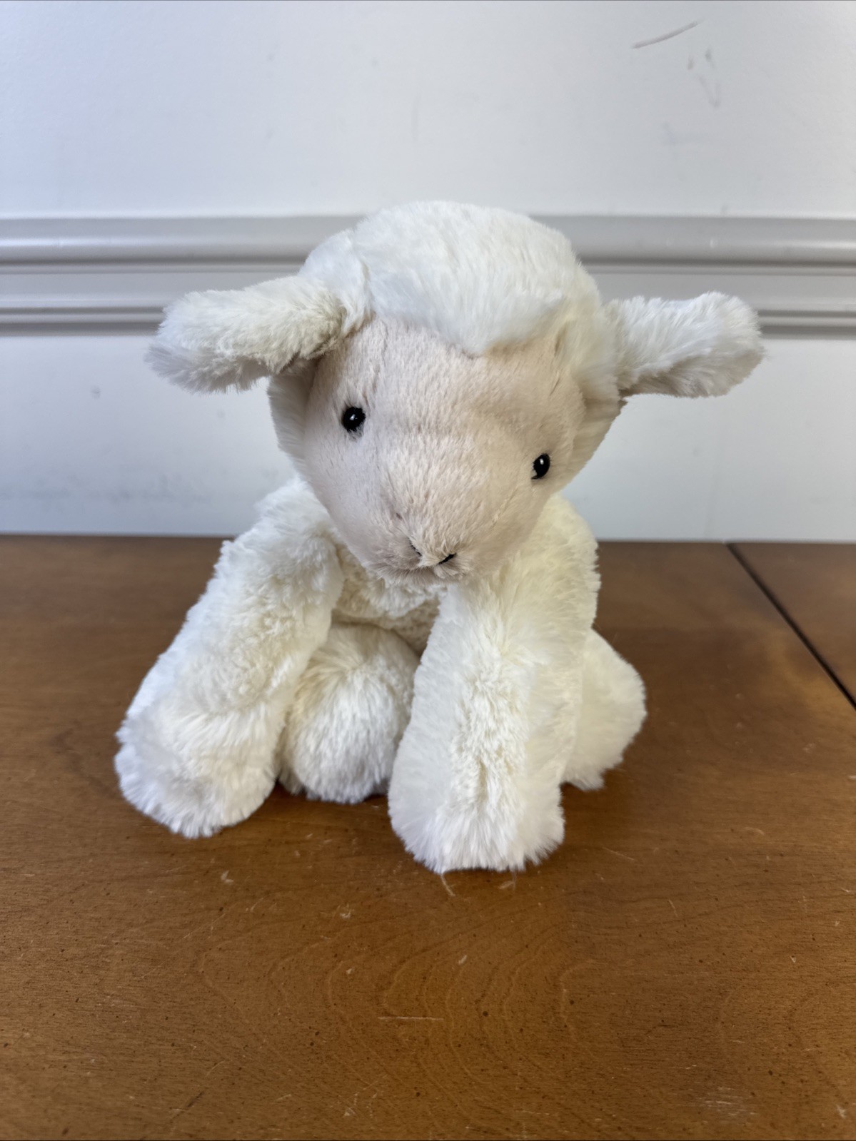 Jellycat Smudge Lamb Medium - NWT New w Tags - Sheep Farm Animal - Authentic Jellycat Smudge Lamb Medium - NWT New w Tags - Sheep Farm Animal - Authentic