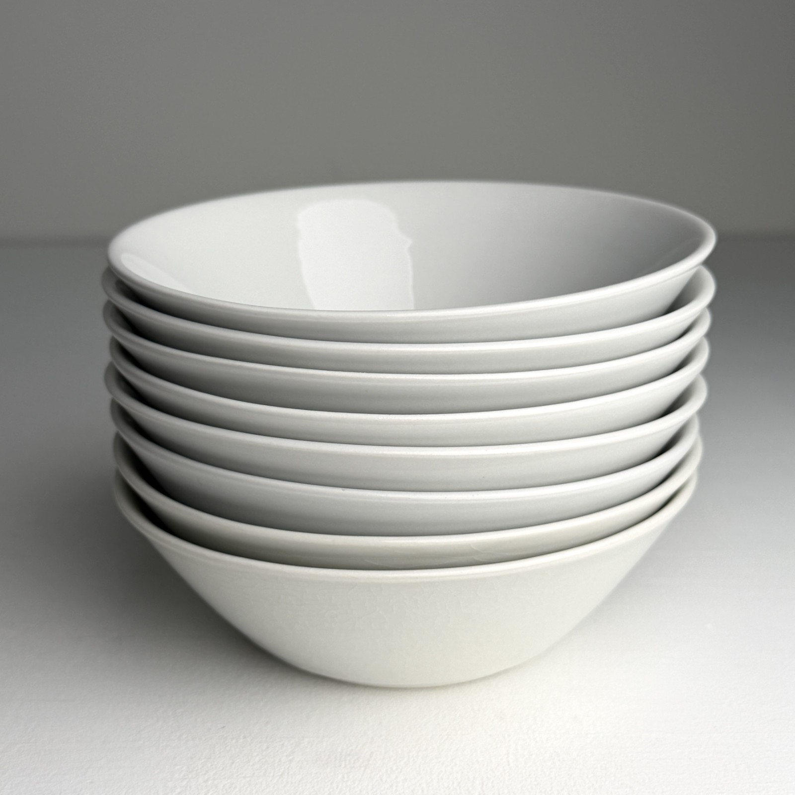 Set of 8 Vintage Arabia Finland White \