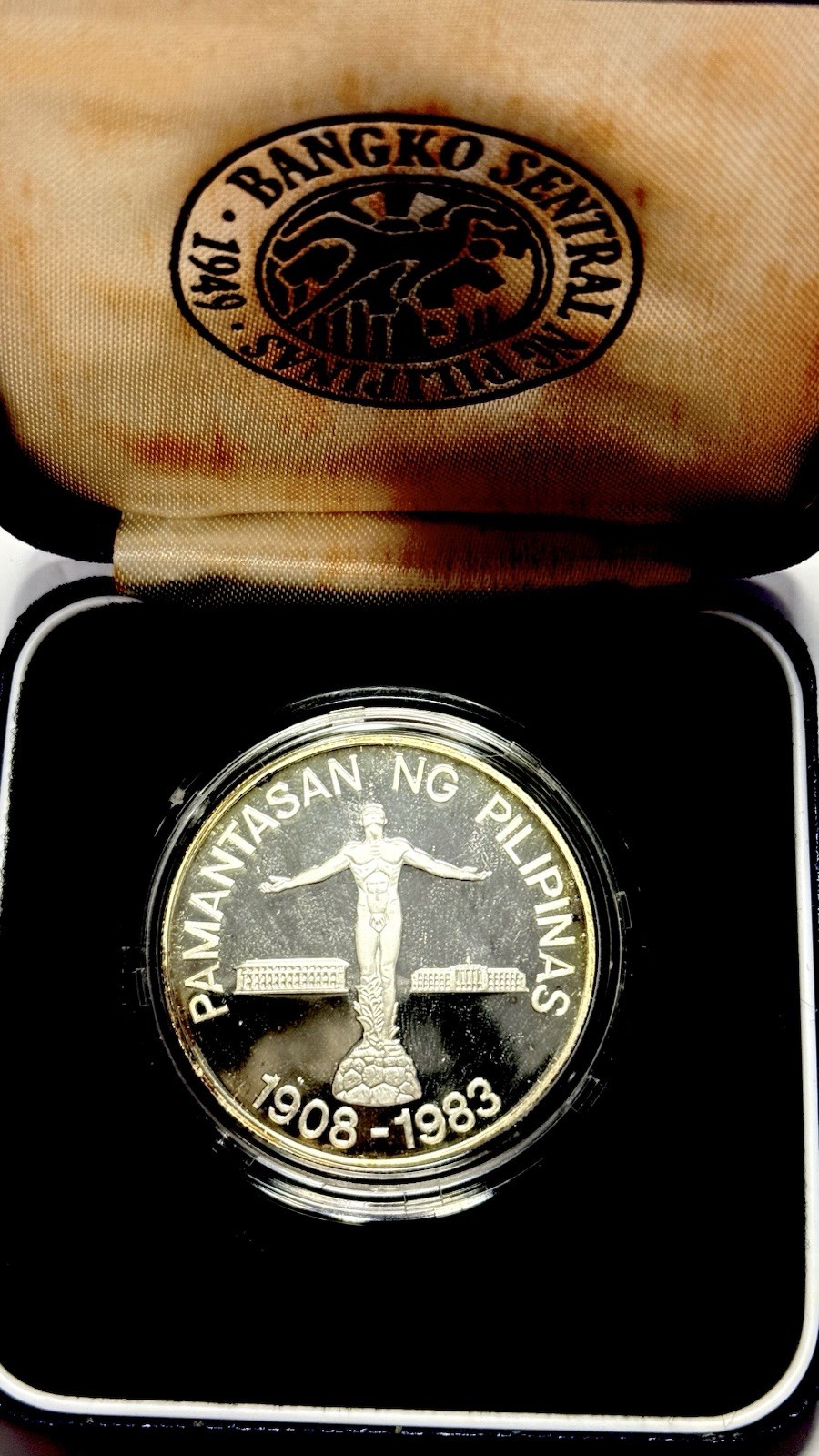 1983 Philippines 100 Piso University 75th Anniversary Proof Coin