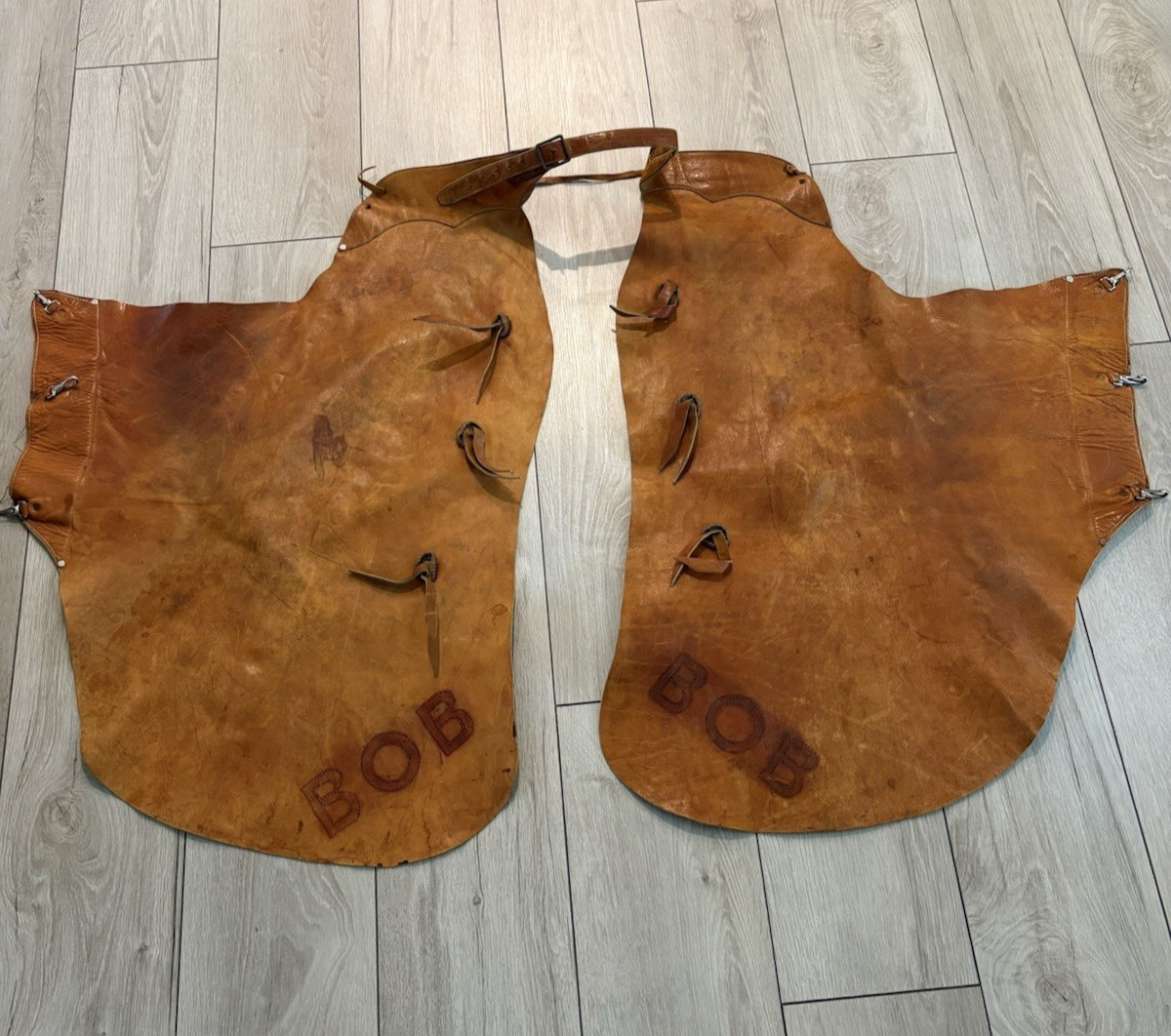 Rare Vintage Cowboy/Ranch Brown Handmade Leather Batwing Marked BOB Chaps