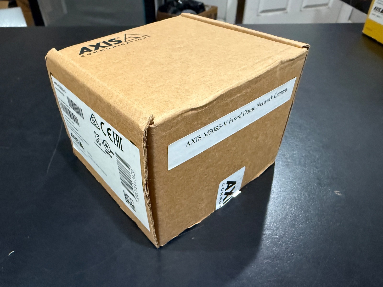 *New, Sealed* Axis M3085-V M30 Dome Camera Series P/N: 02373-001