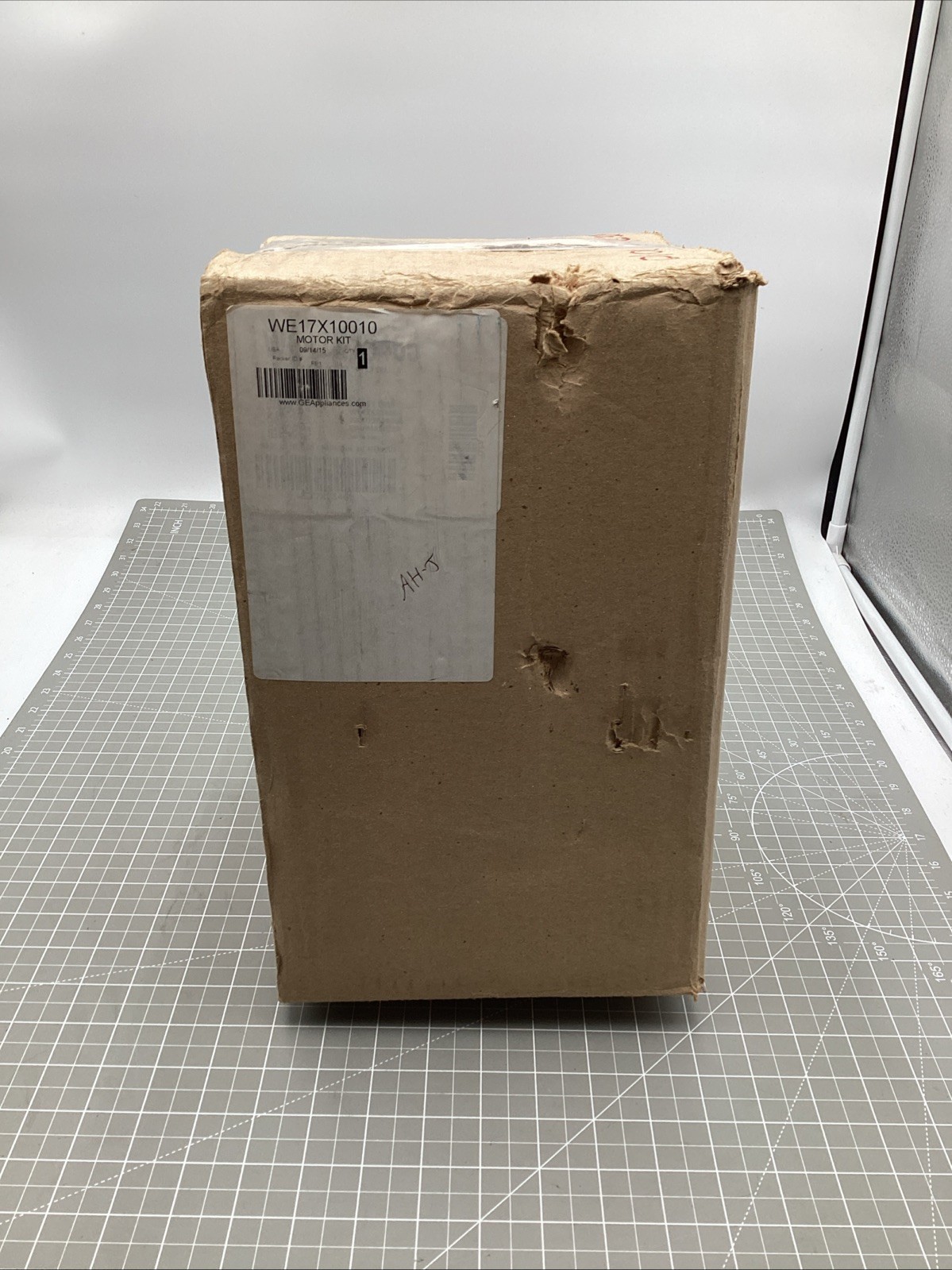 WE17X10010 - Genuine OEM  GE Dryer Motor, 1/4 HP, 115V  *FREE SHIPING*