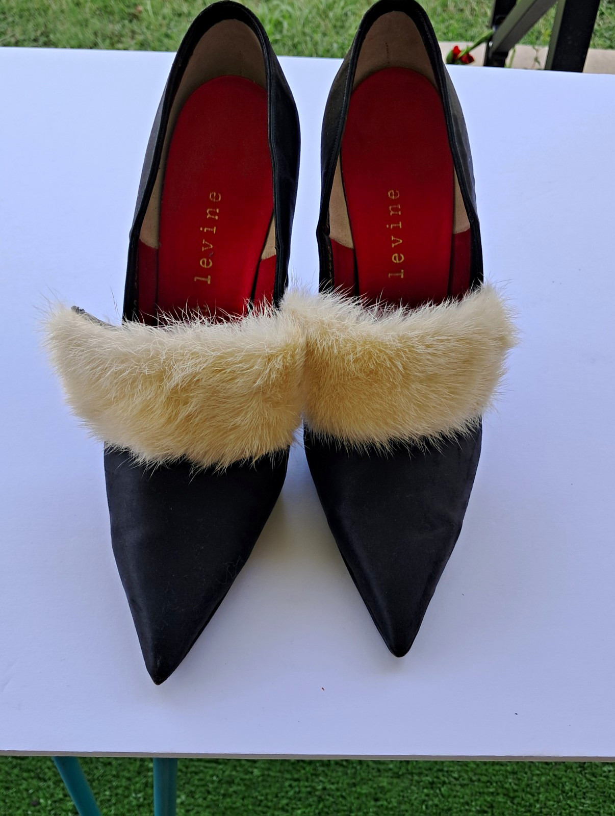 Herbert Levine Satin Pointed Toe Pump w/ Fur Trim Slip On Stiletto 6.5 AA Herbert Levine Satin Pointed Toe Pump w/ Fur Trim Slip On Stiletto 6.5 AA