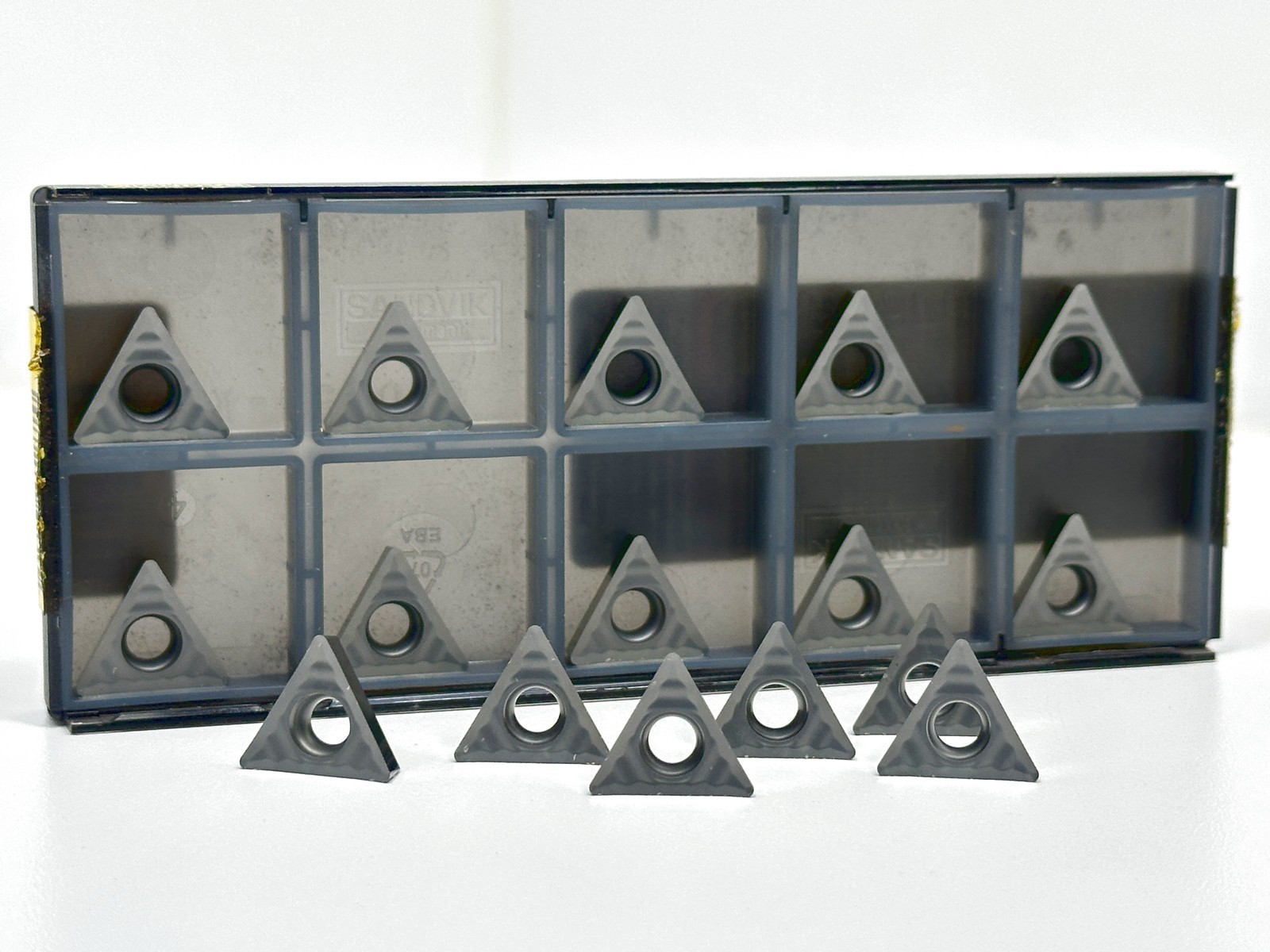 SANDVIK TCGX3(2.5)2-AL TCGX 16 T3 08-AL New Carbide Inserts Grade H10 16pcs