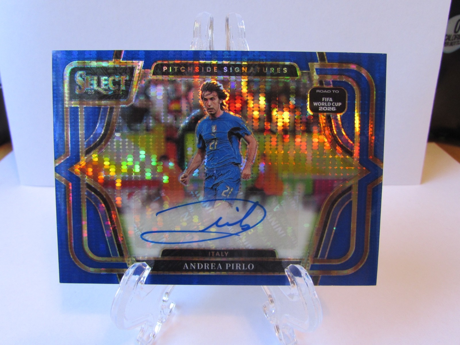 25-26 Panini Select World Cup - Andrea Pirlo - Pitchside Signatures Blue Pulsar 25-26 Panini Select World Cup - Andrea Pirlo - Pitchside Signatures Blue Pulsar