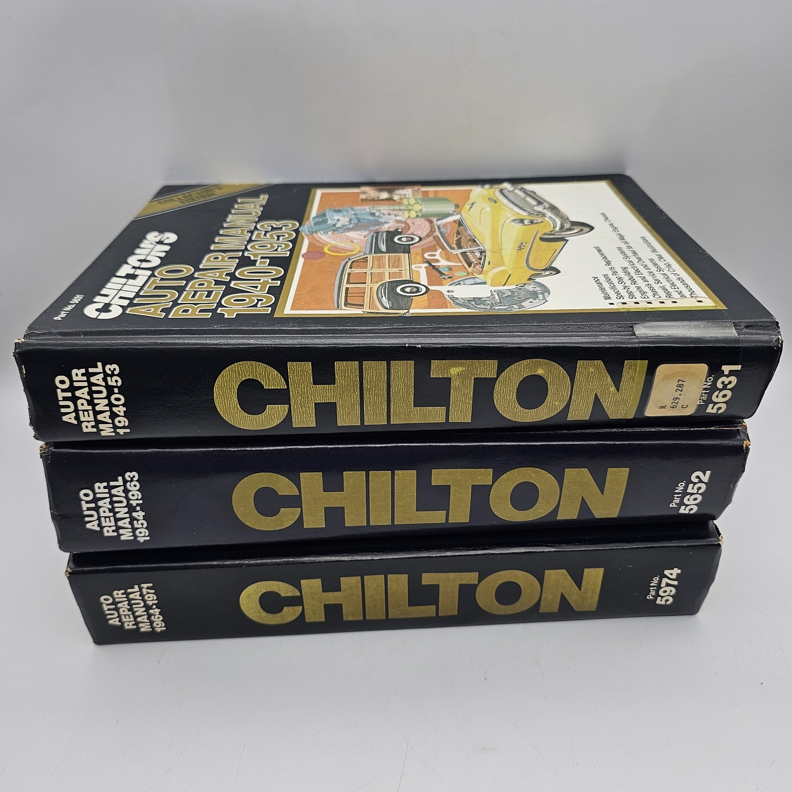 Chilton's Auto Repair Manual 1940-1971 Collectors Edition Hard Cover Lot Chilton's Auto Repair Manual 1940-1971 Collectors Edition Hard Cover Lot