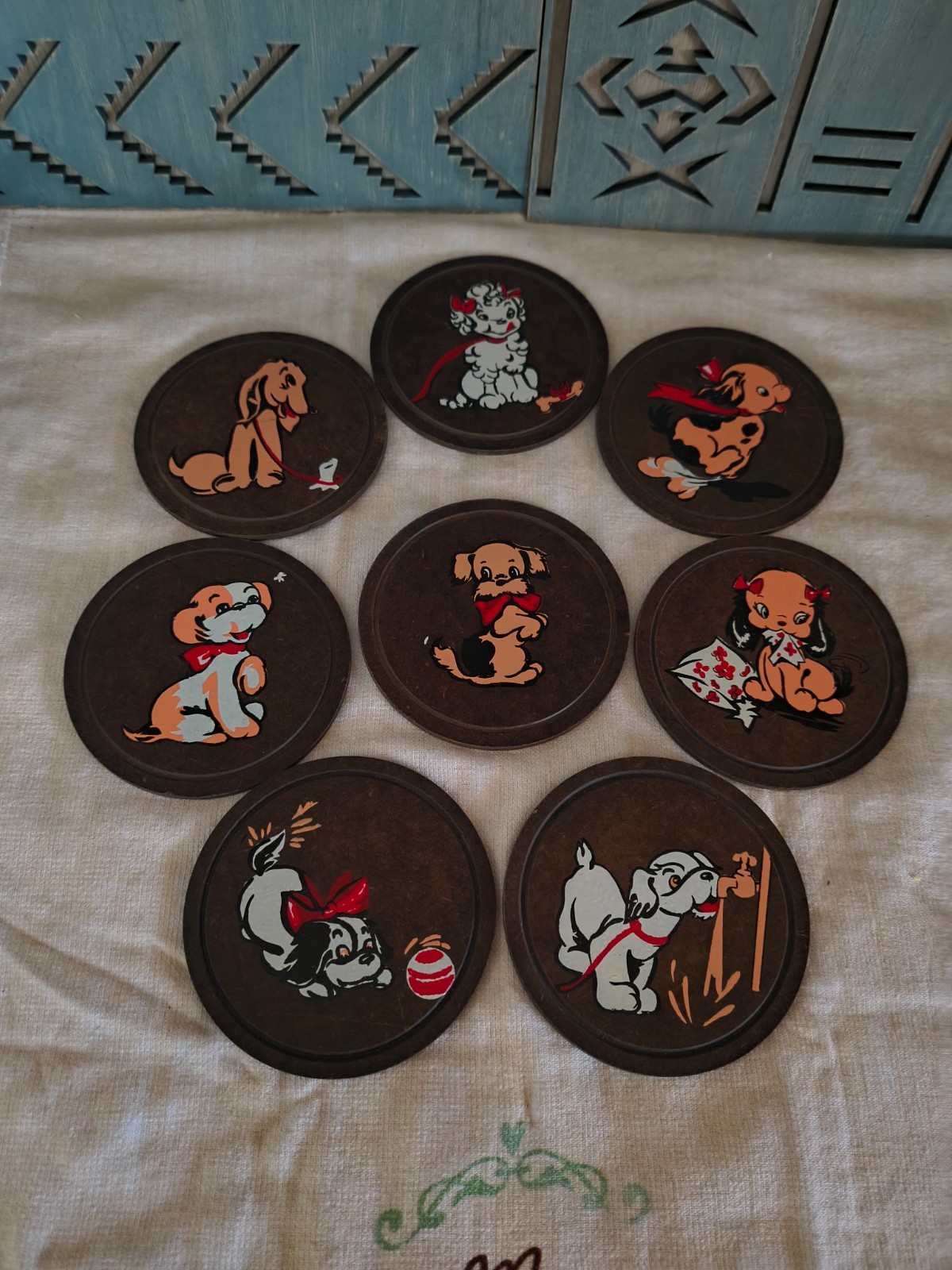 HTF Vintage 1940s Hand Painted Wood Cartoon Dog Coasters Set of 8 Puppy Exc.Con.